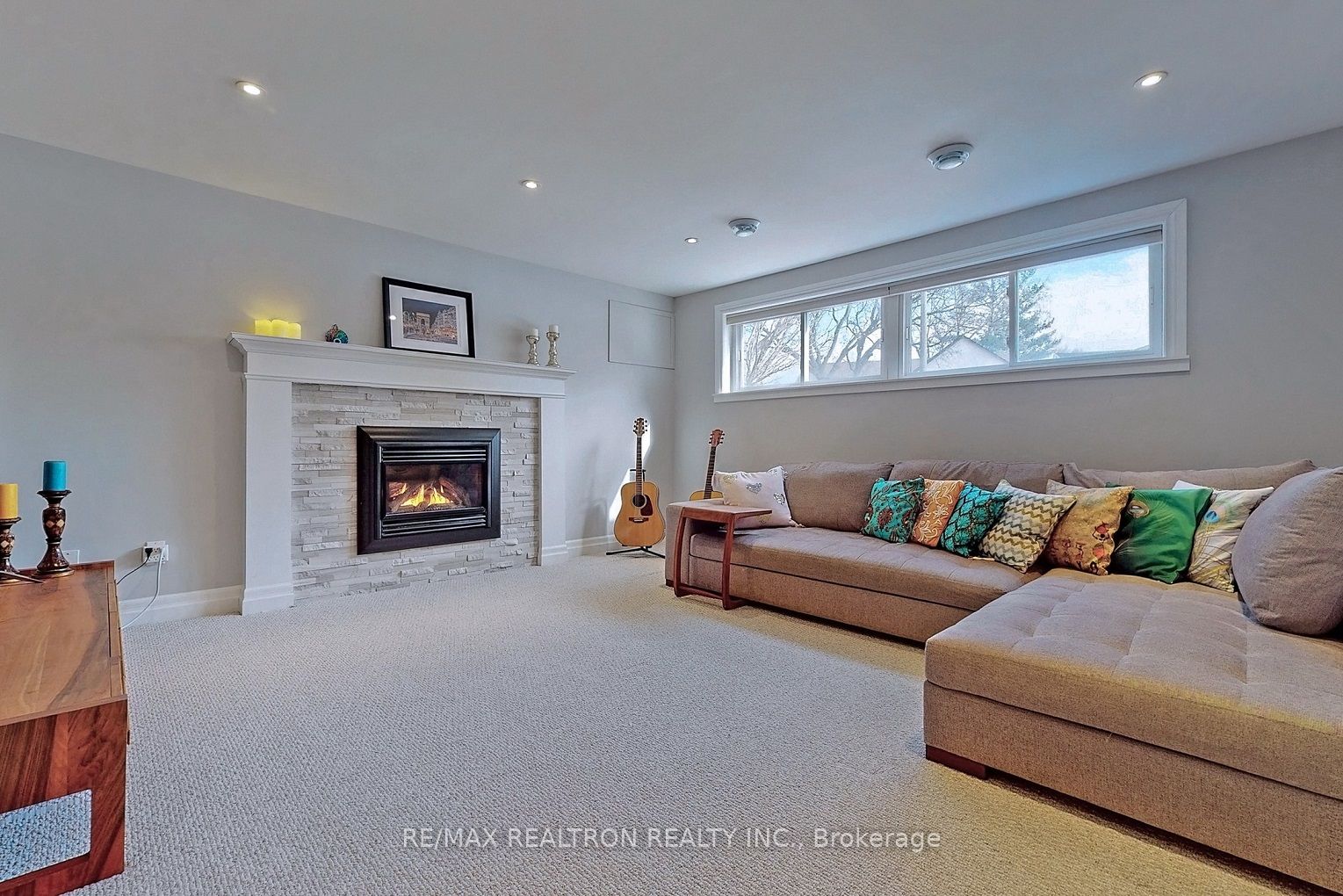 4195 Sutherland Cres Property Photo 22