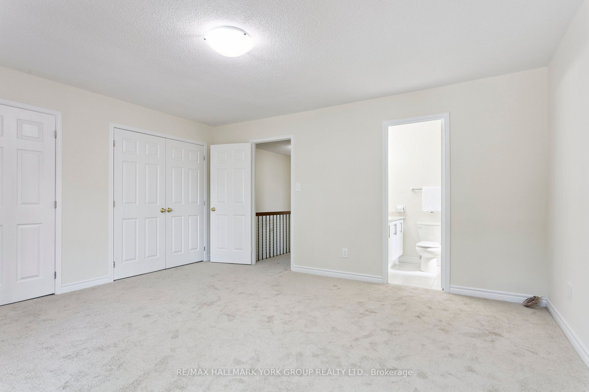 #6 - 51 John Street Property Photo 29