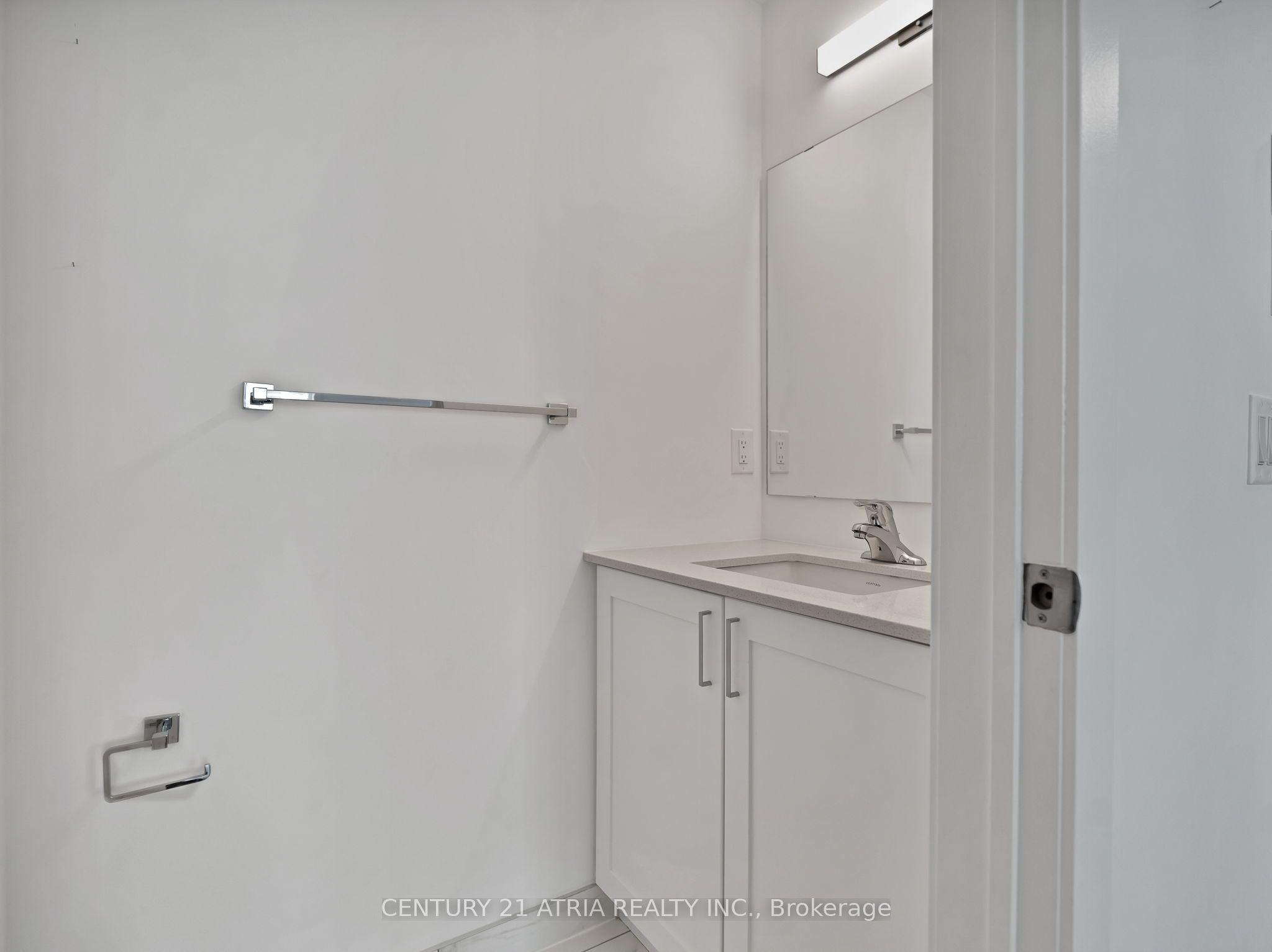 1070 Douglas Mccurdy Common 224 Property Photo 16