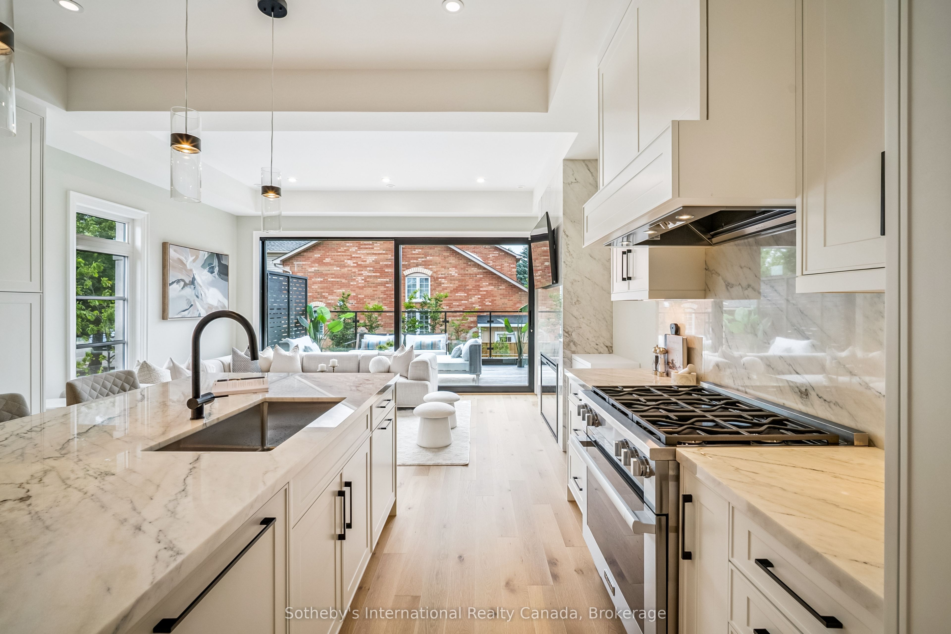 249 Rebecca Street Property Photo 16