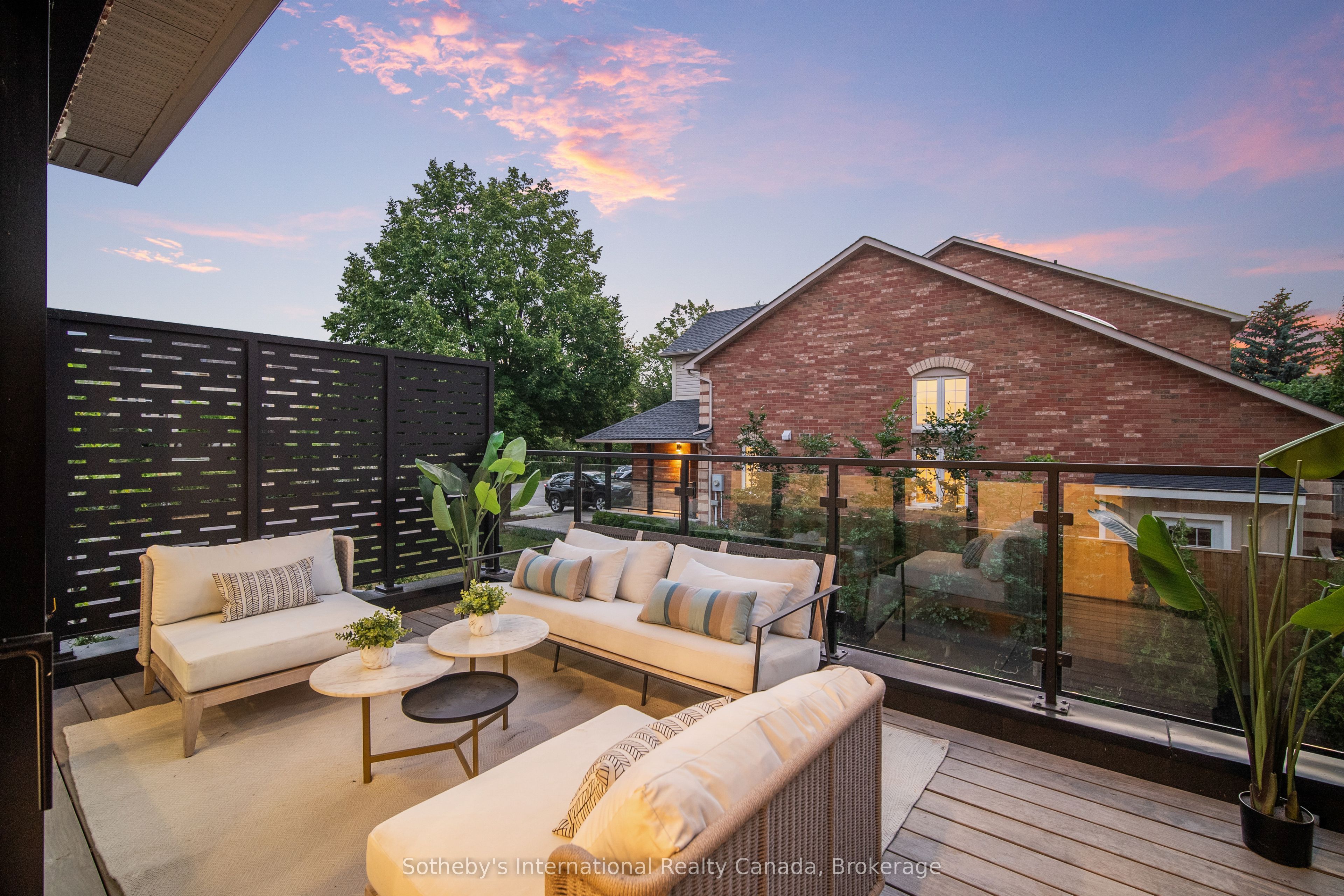 249 Rebecca Street Property Photo 21