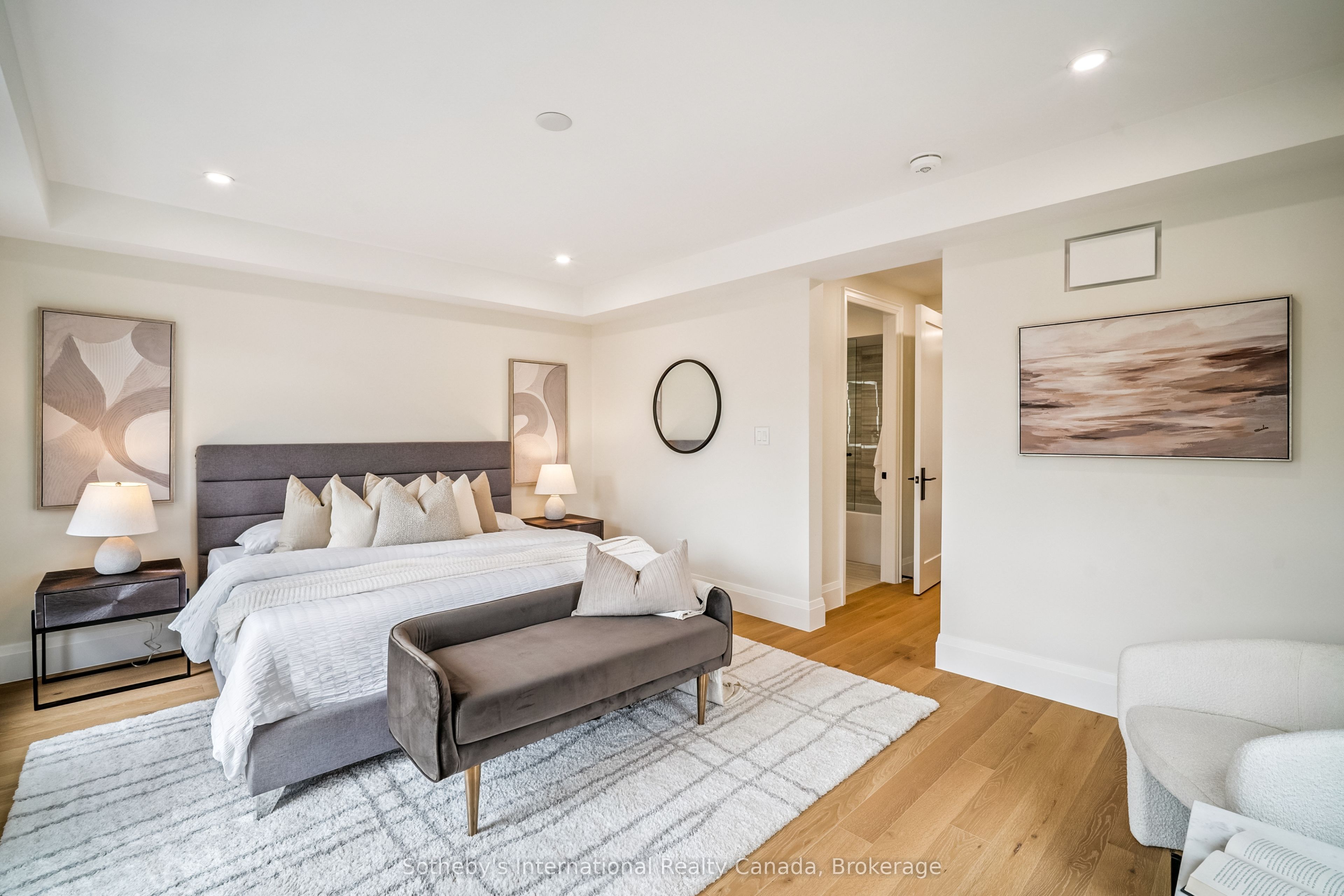 249 Rebecca Street Property Photo 23