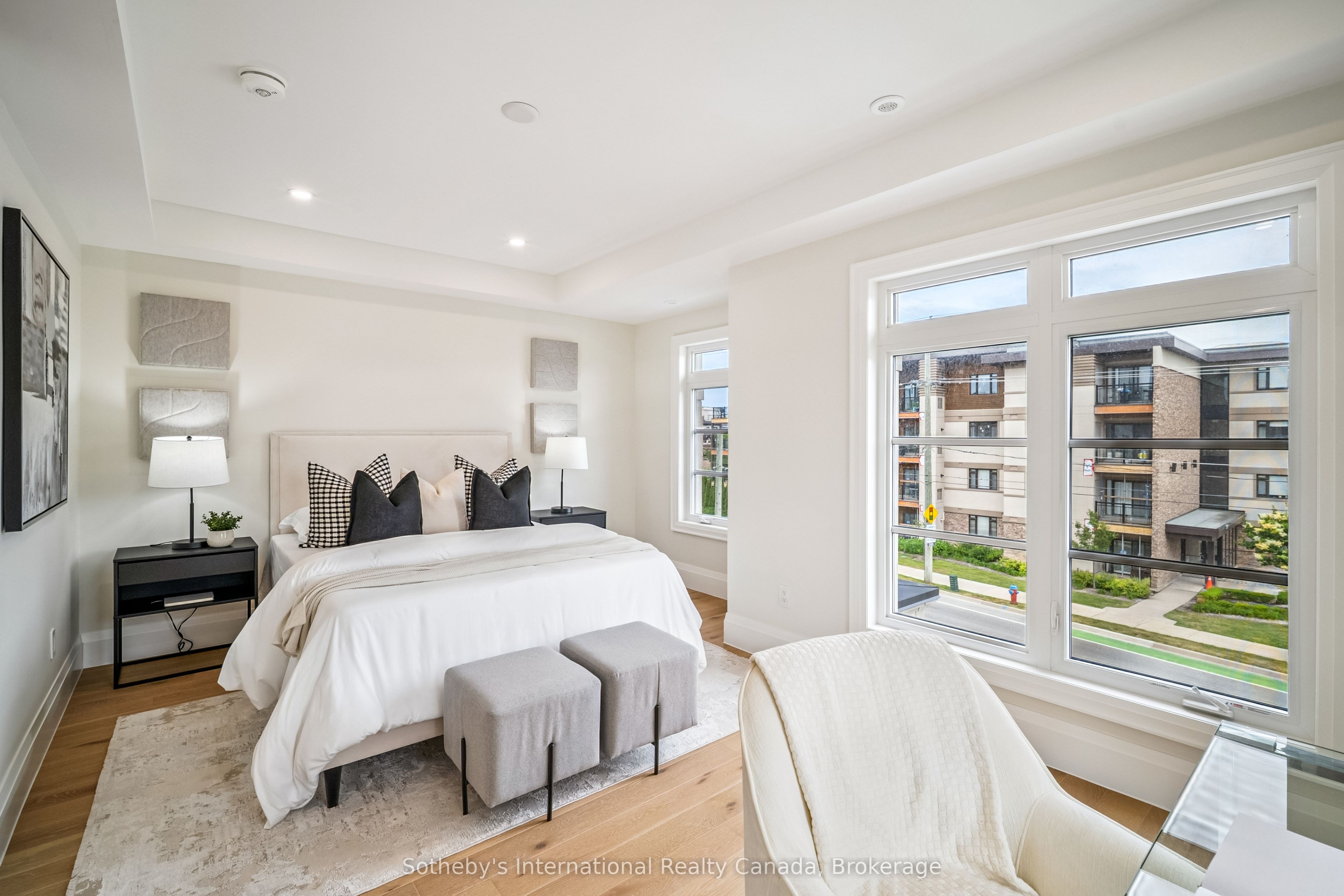 249 Rebecca Street Property Photo 28