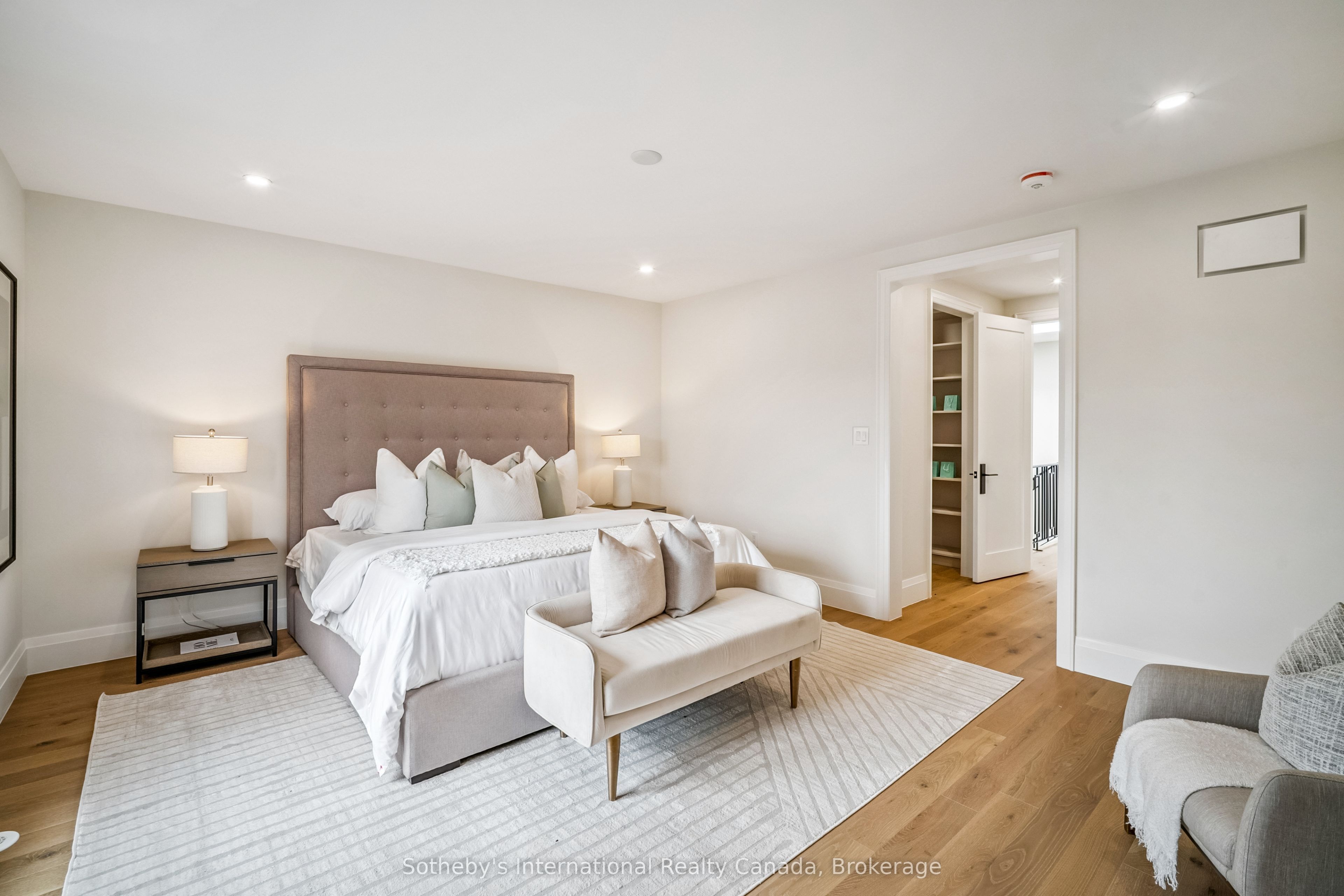 249 Rebecca Street Property Photo 32