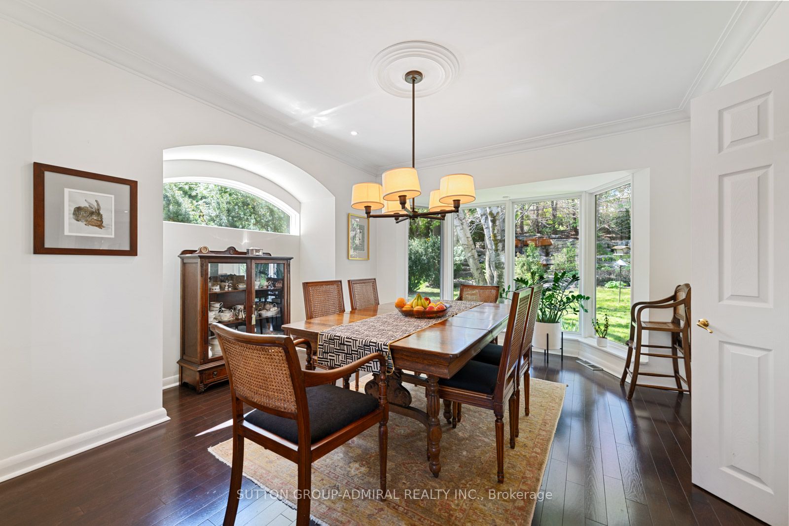 39 Pinehurst Crescent Property Photo 7