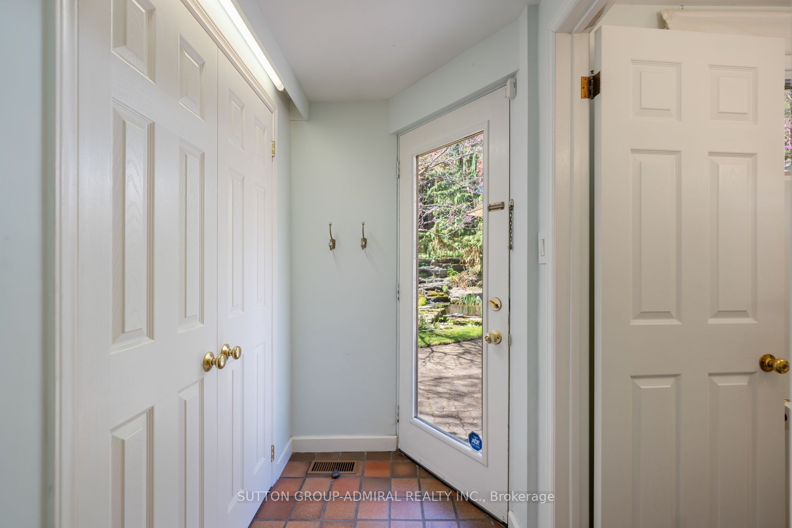 39 Pinehurst Crescent Property Photo 17