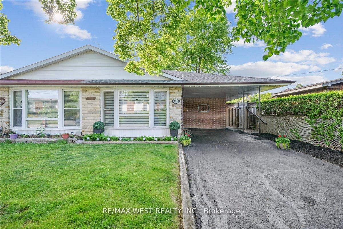 1215 Gripsholm Road Property Photo 1