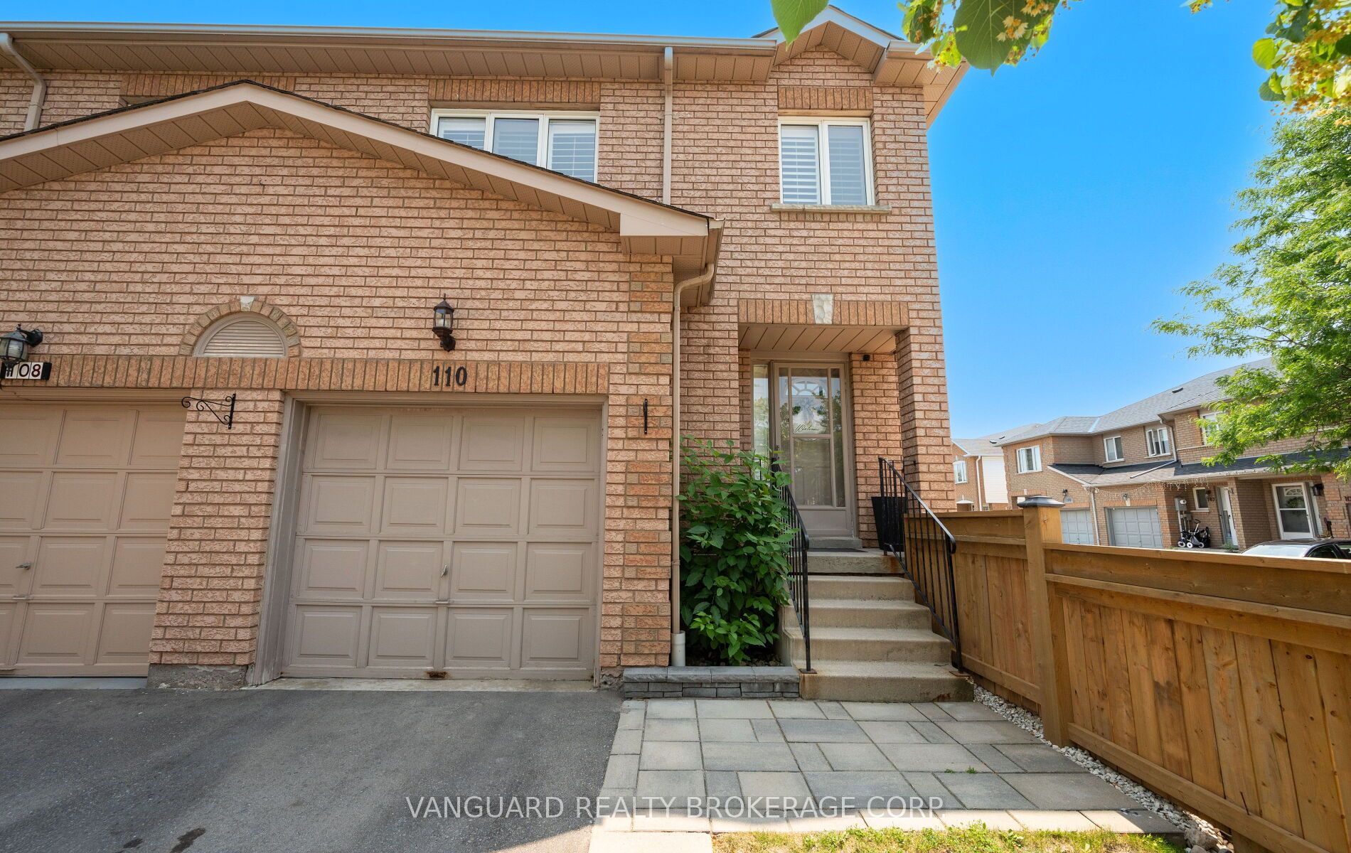 200 Cresthaven Road 110 Property Photo 3