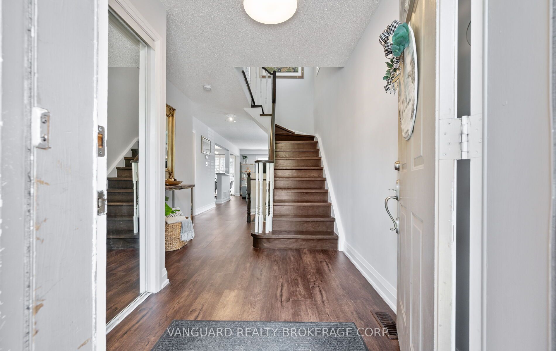 200 Cresthaven Road 110 Property Photo 6