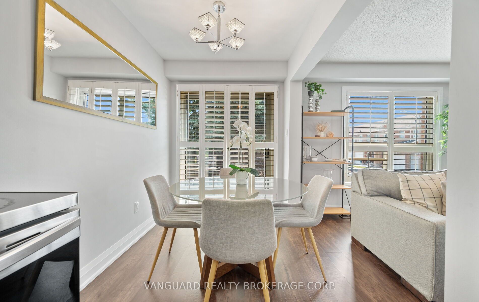 200 Cresthaven Road 110 Property Photo 16