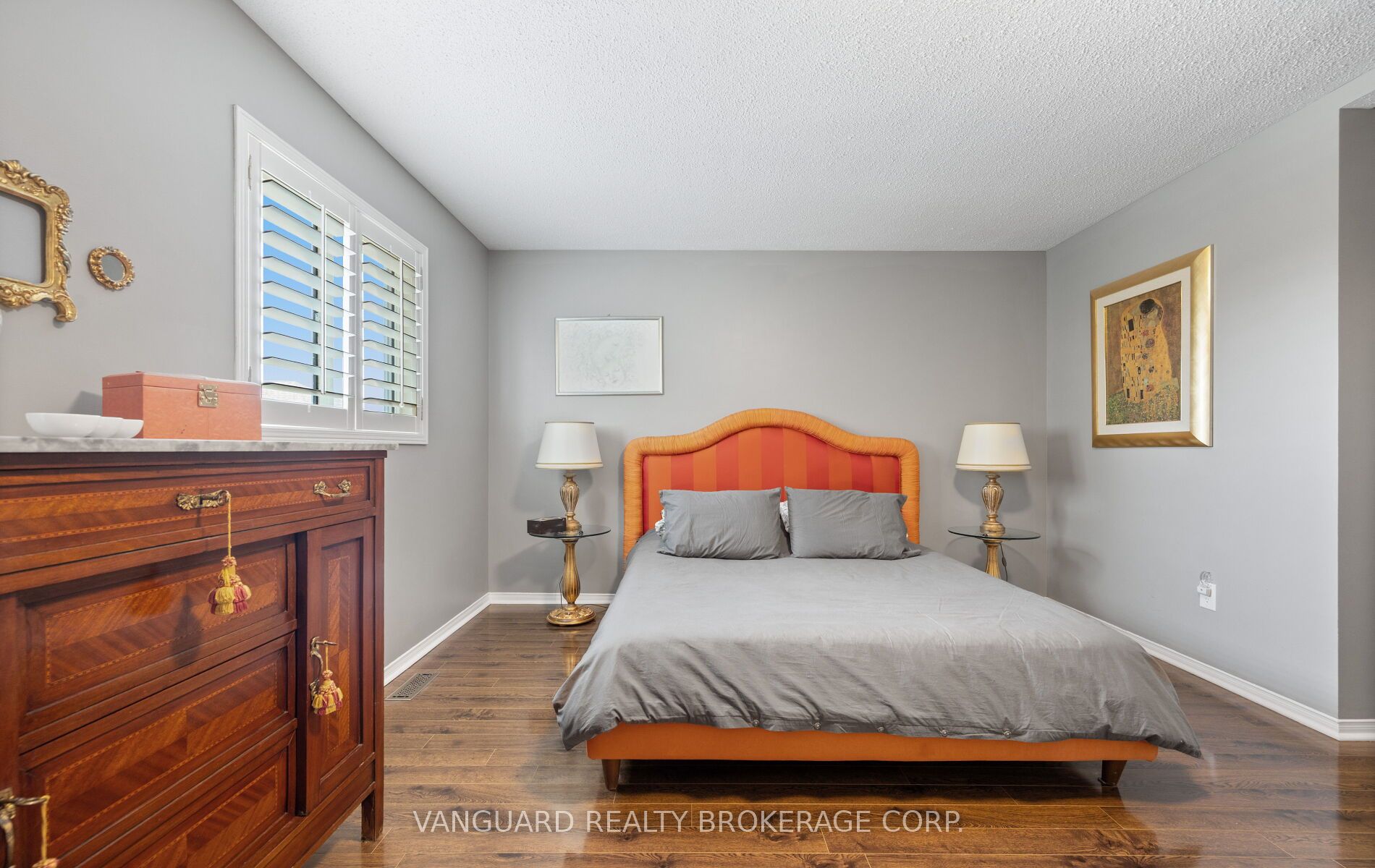 200 Cresthaven Road 110 Property Photo 27