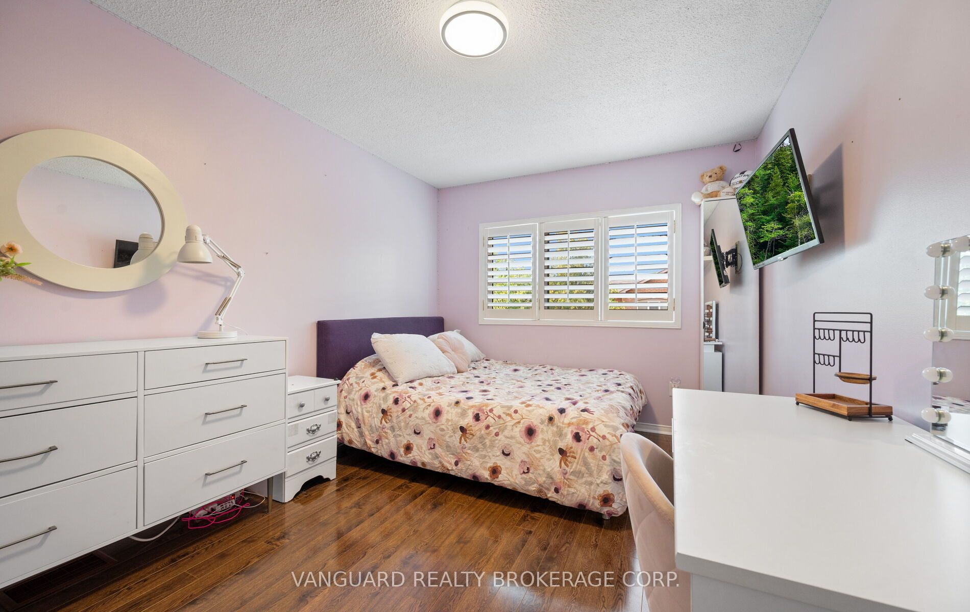 200 Cresthaven Road 110 Property Photo 32