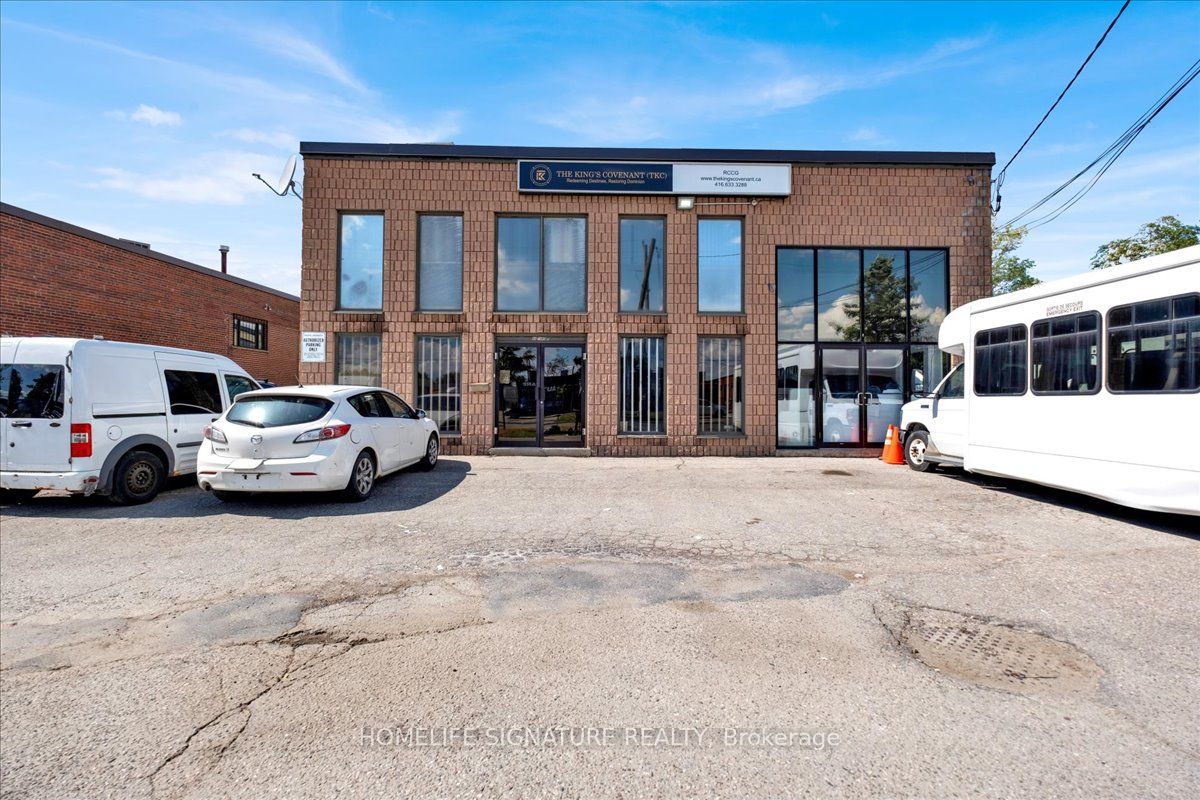 66 Toro Road Property Photo 1