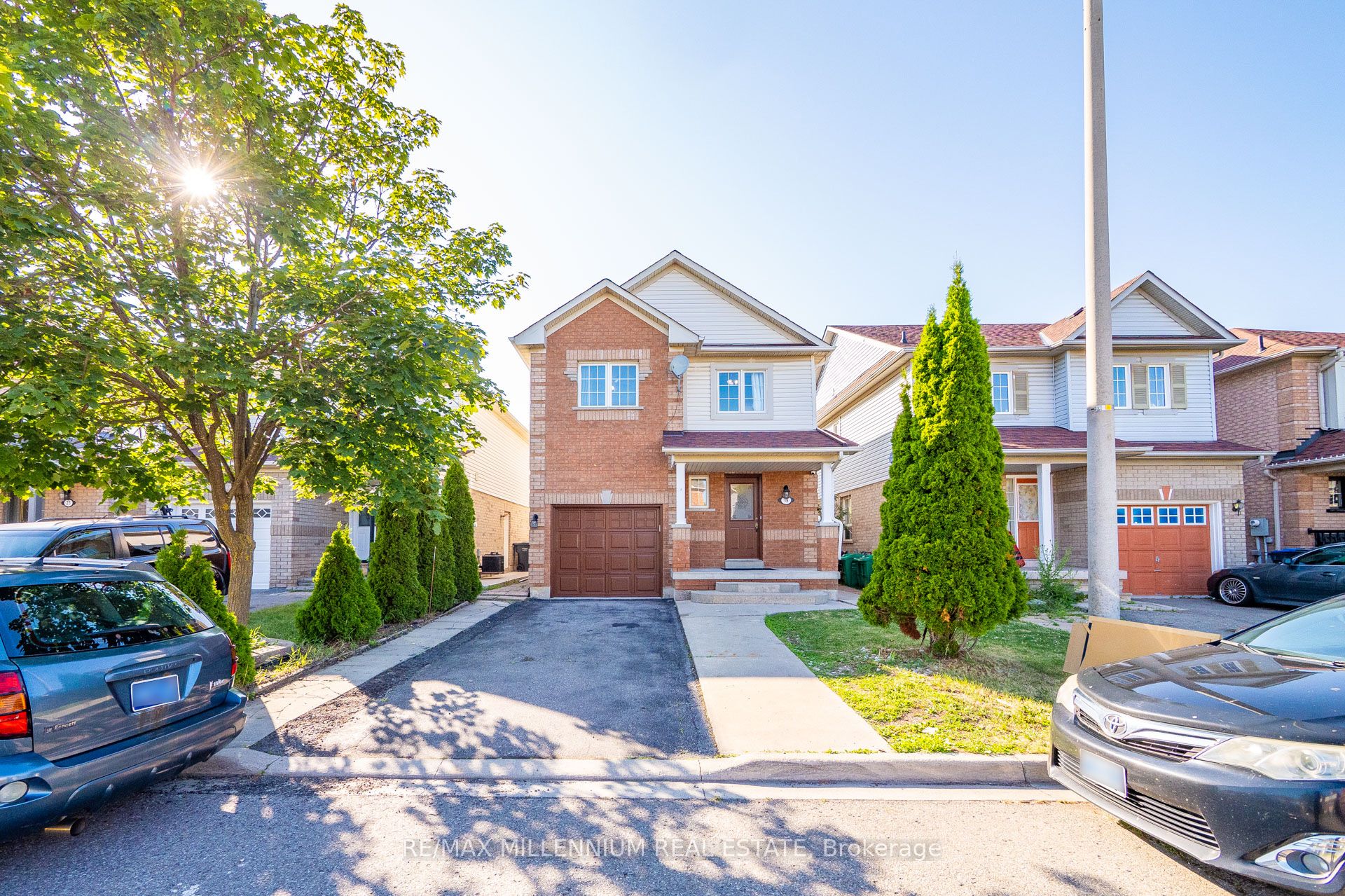 19 Earl Grey Crescent Property Photo 3
