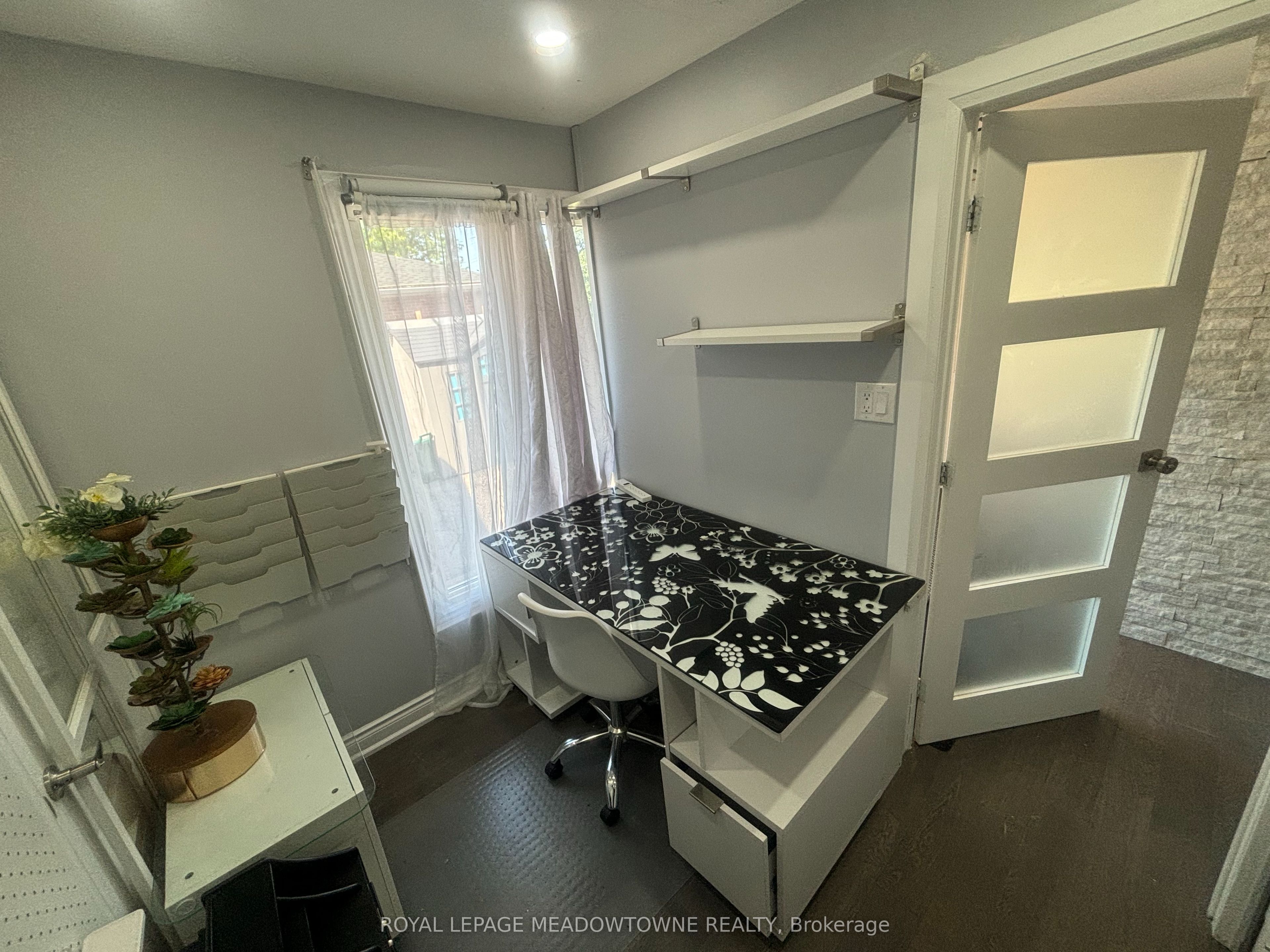 1278 Leighland Road Upper Property Photo 7