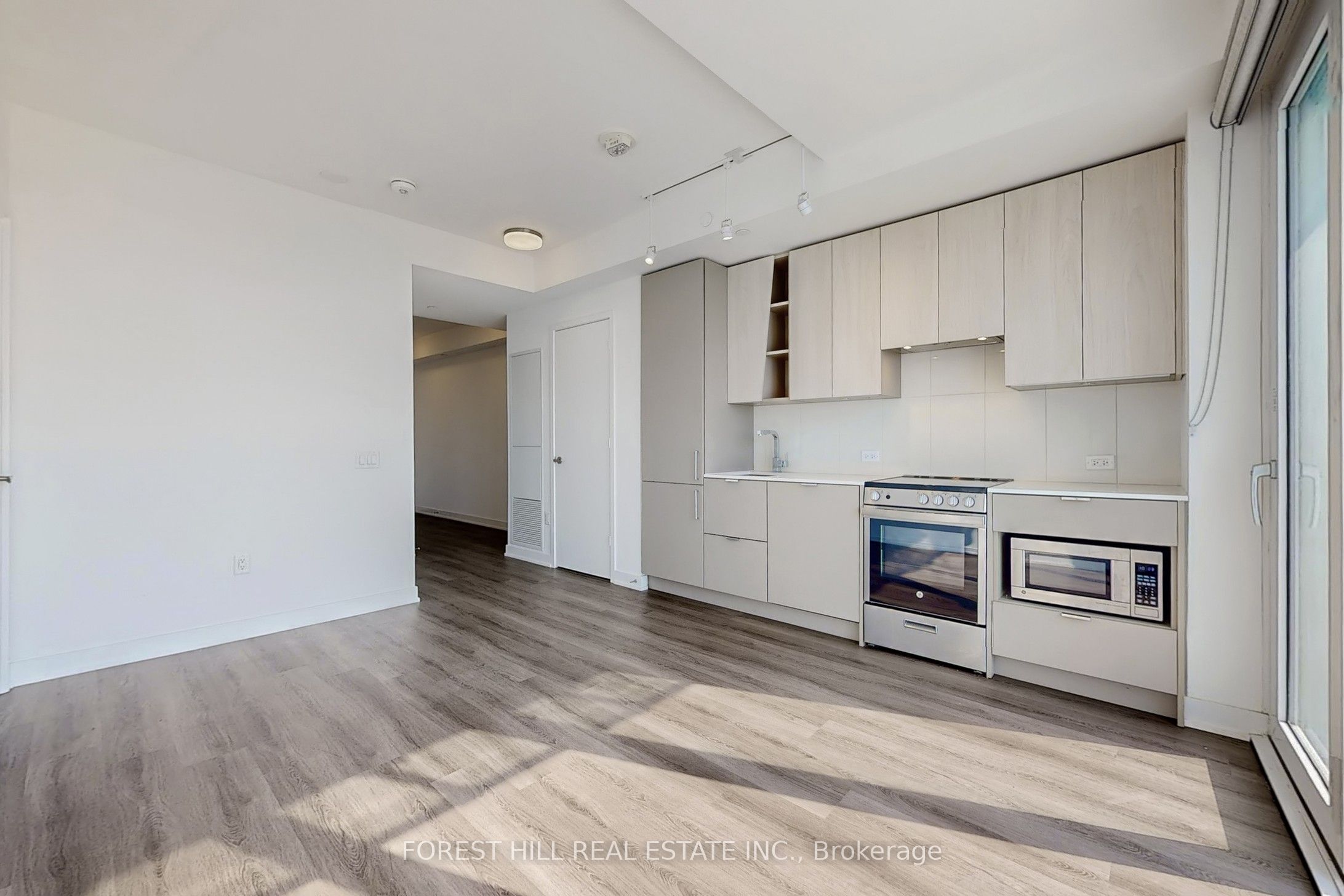 3883 Quartz Road 1809 Property Photo 1