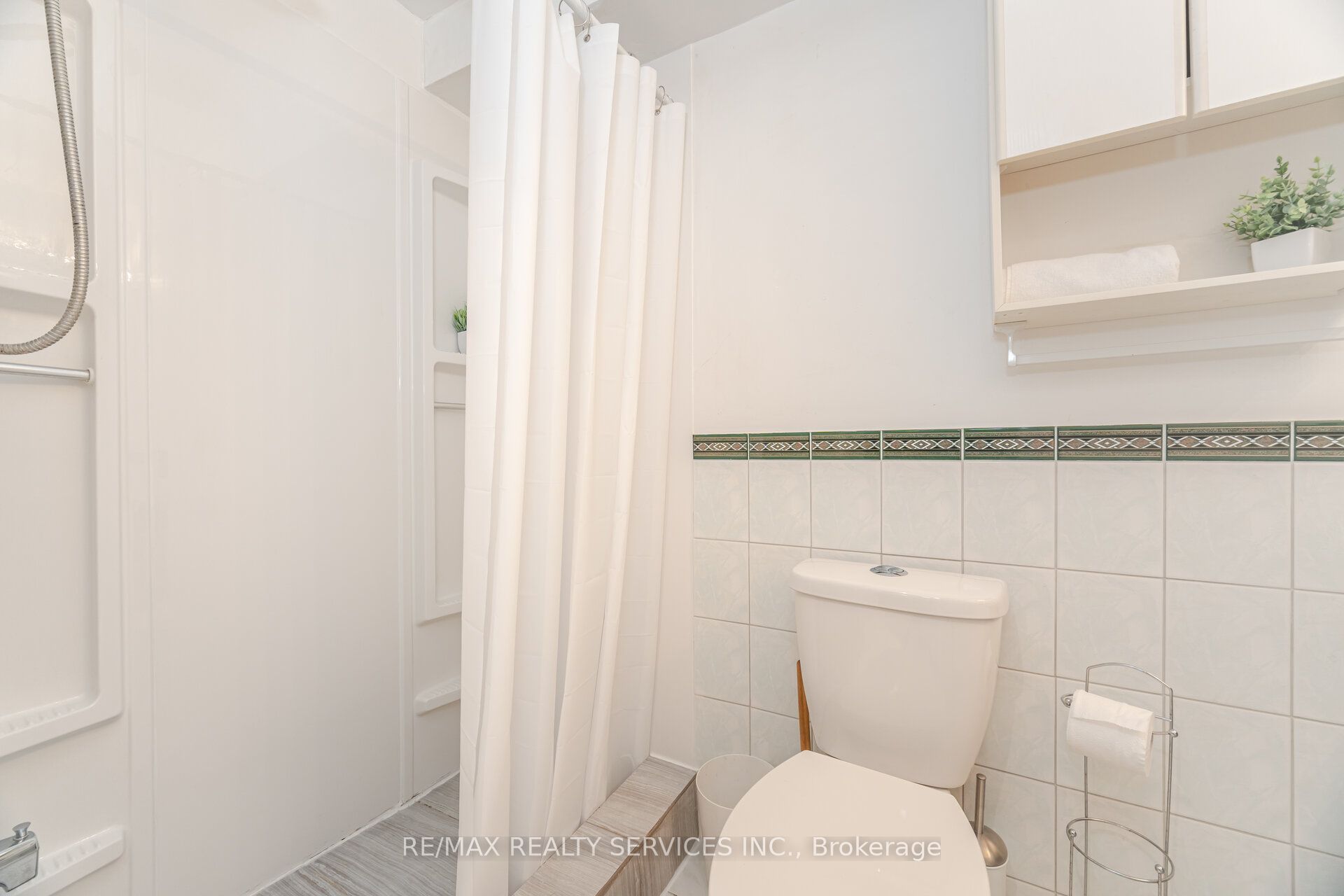56 Nuffield Street Property Photo 40