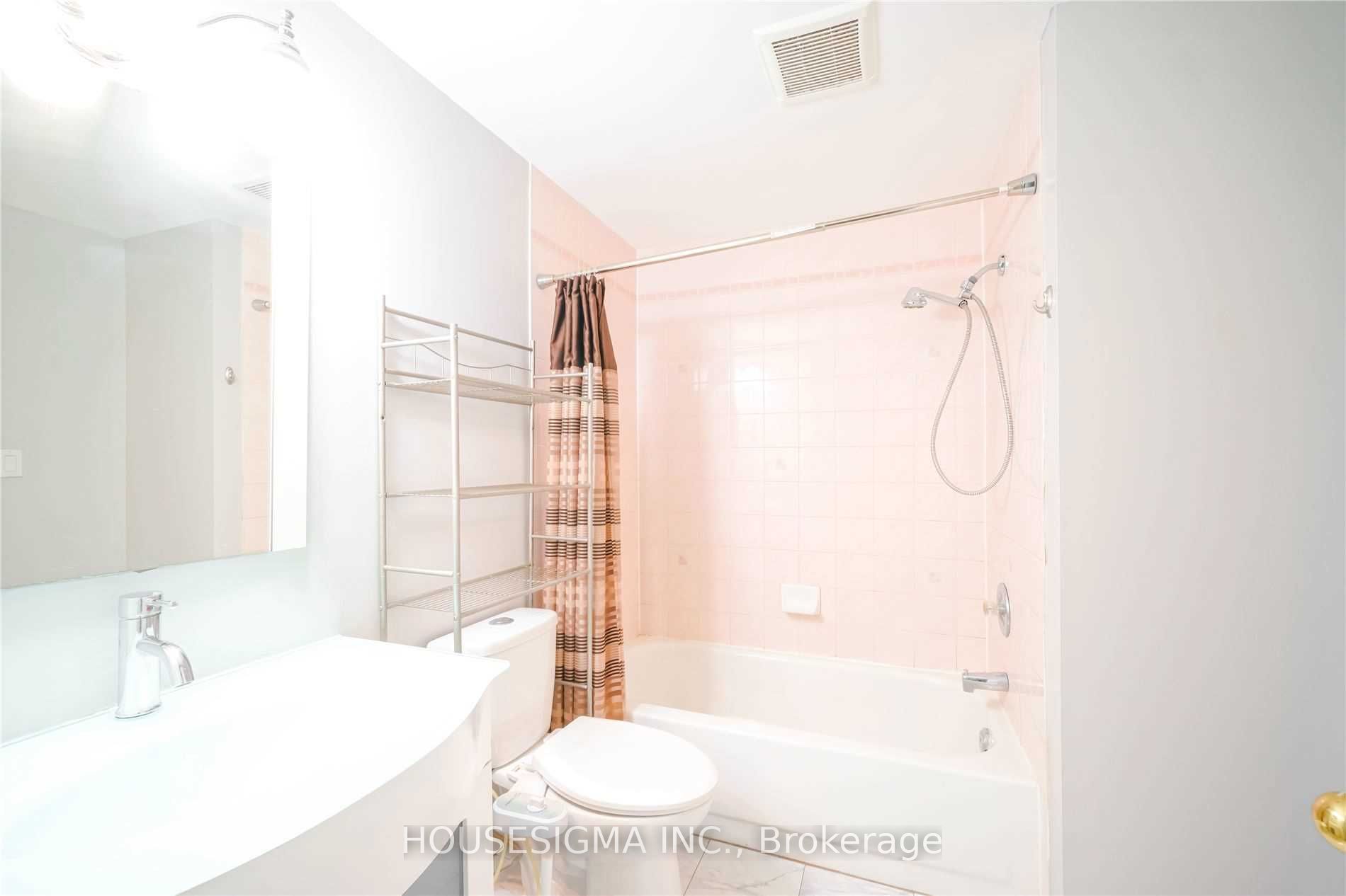 80 Strathaven Drive 21 Property Photo 14