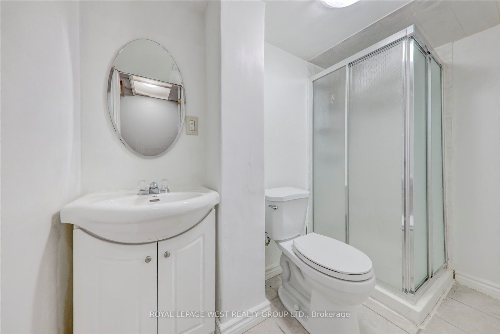 4556 Metcalfe Avenue Property Photo 16