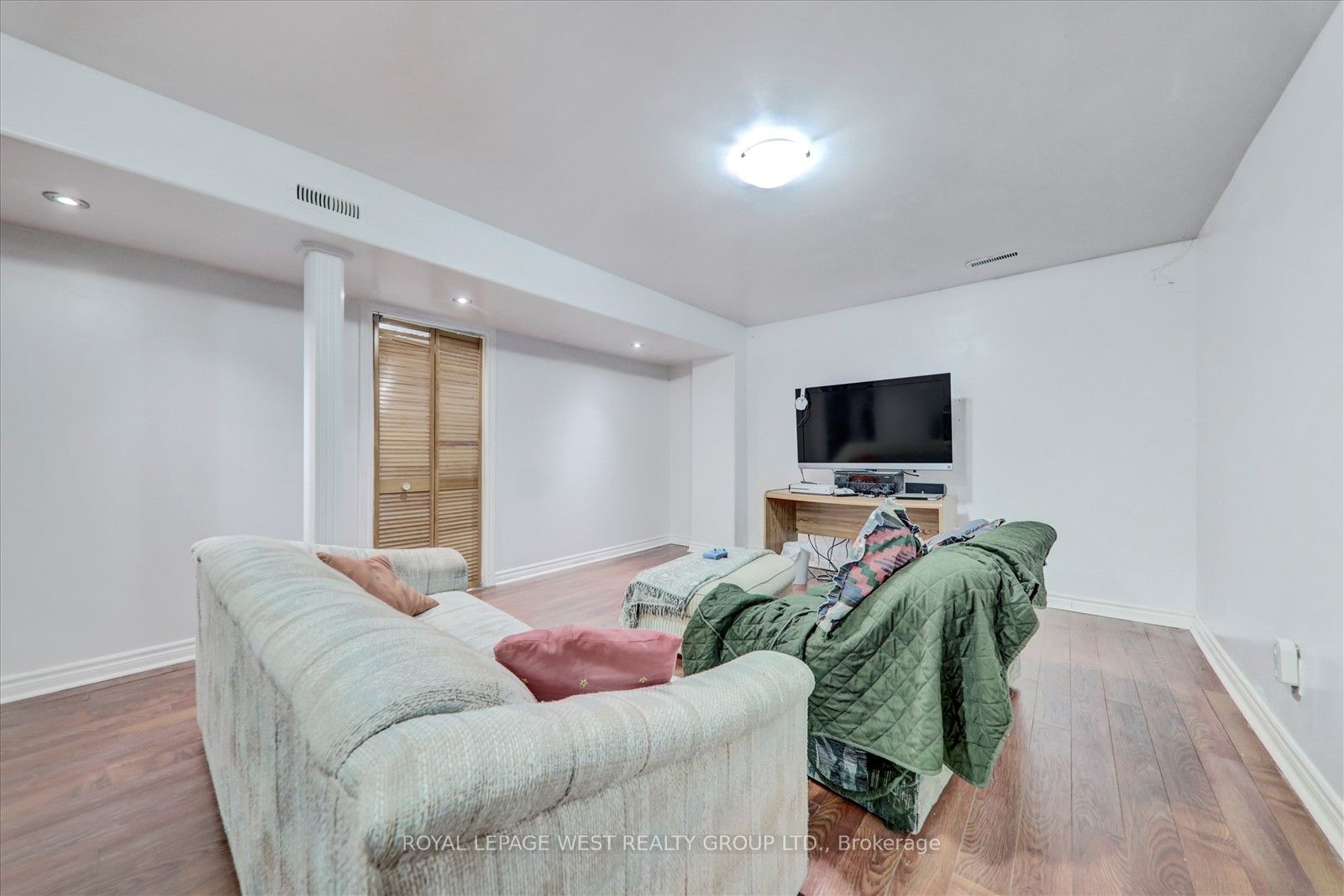 4556 Metcalfe Avenue Property Photo 19