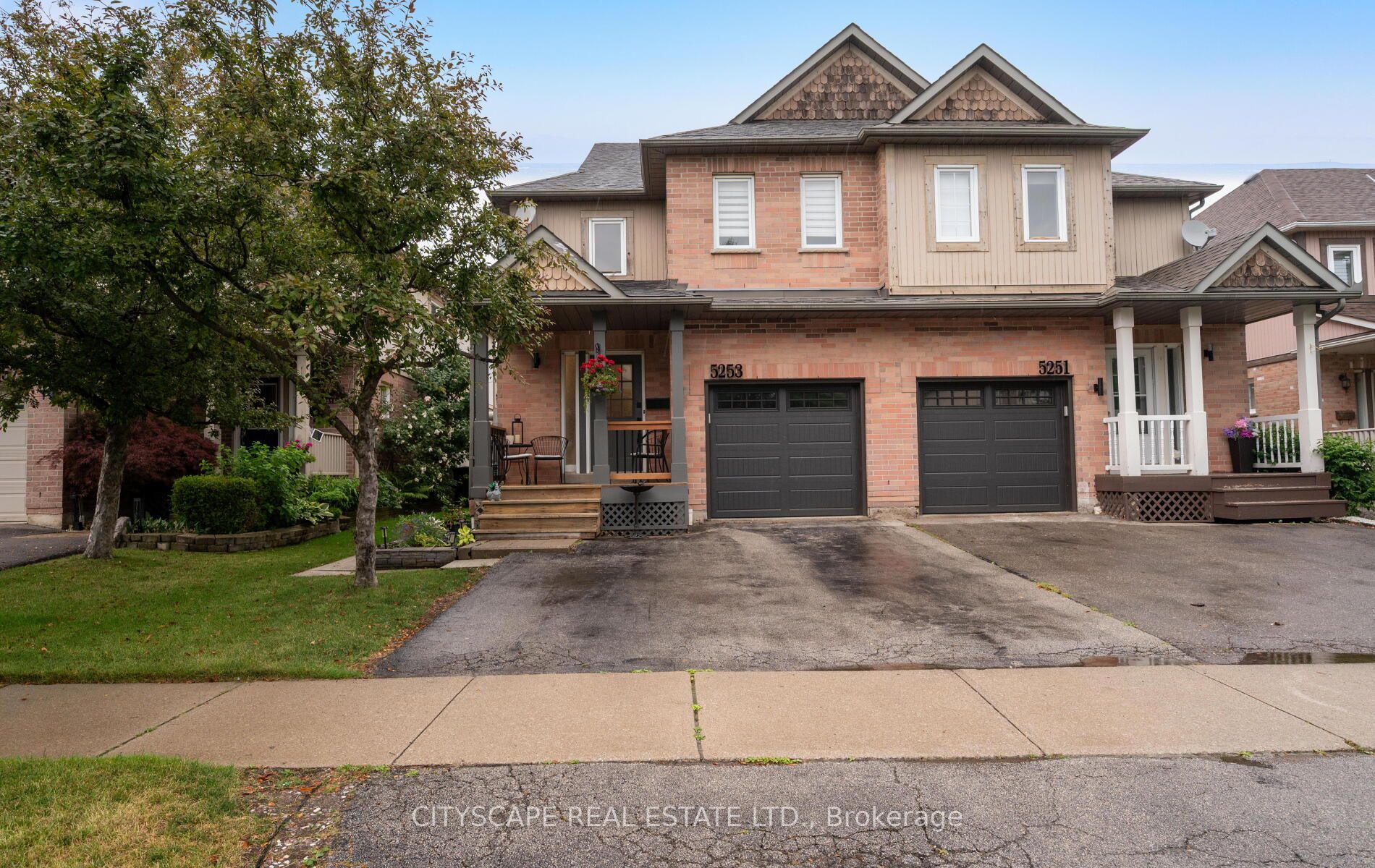 5253 Bushelgrove Circle Property Photo 1