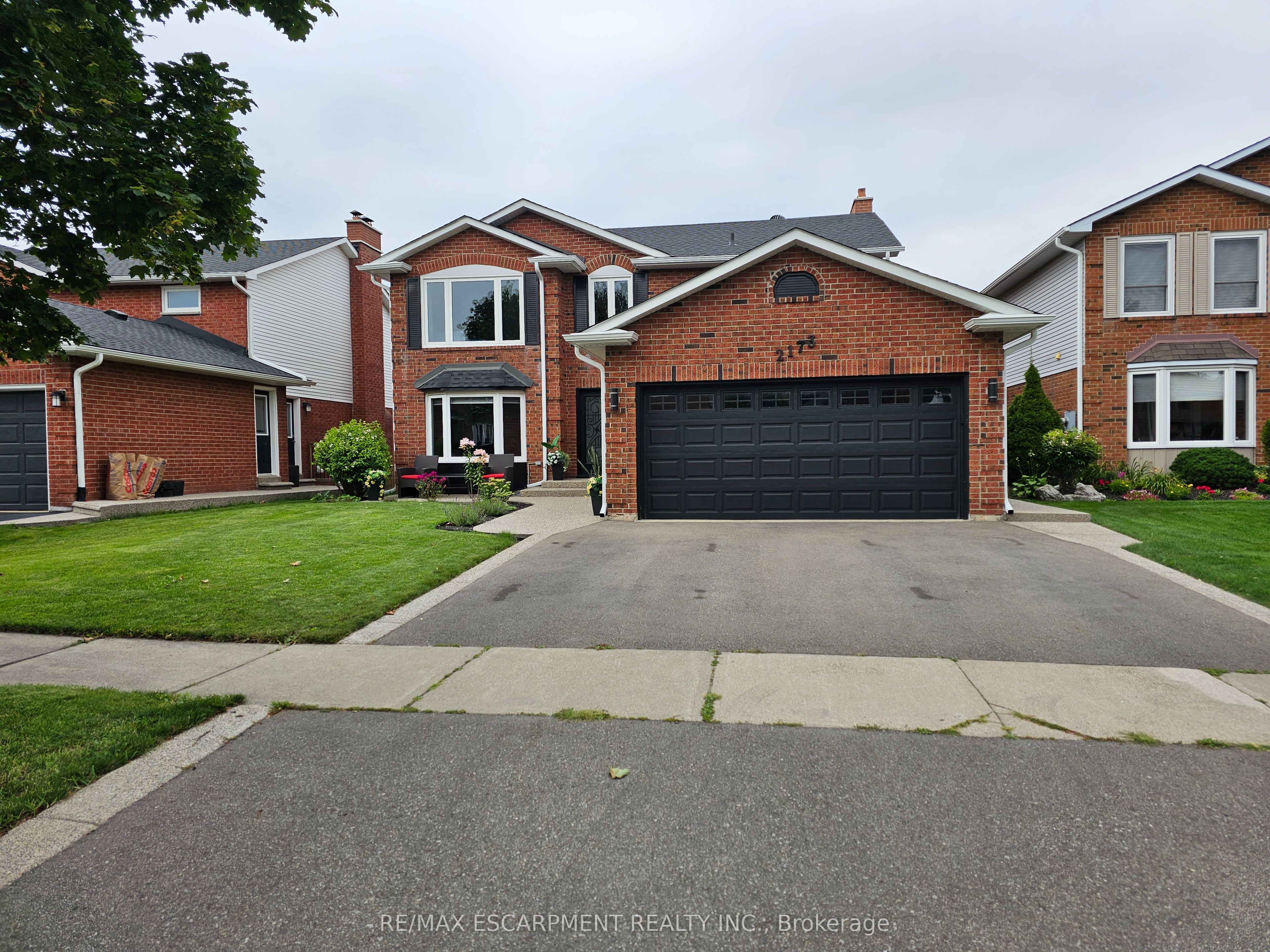2173 Charnwood Drive Lower Property Photo 1