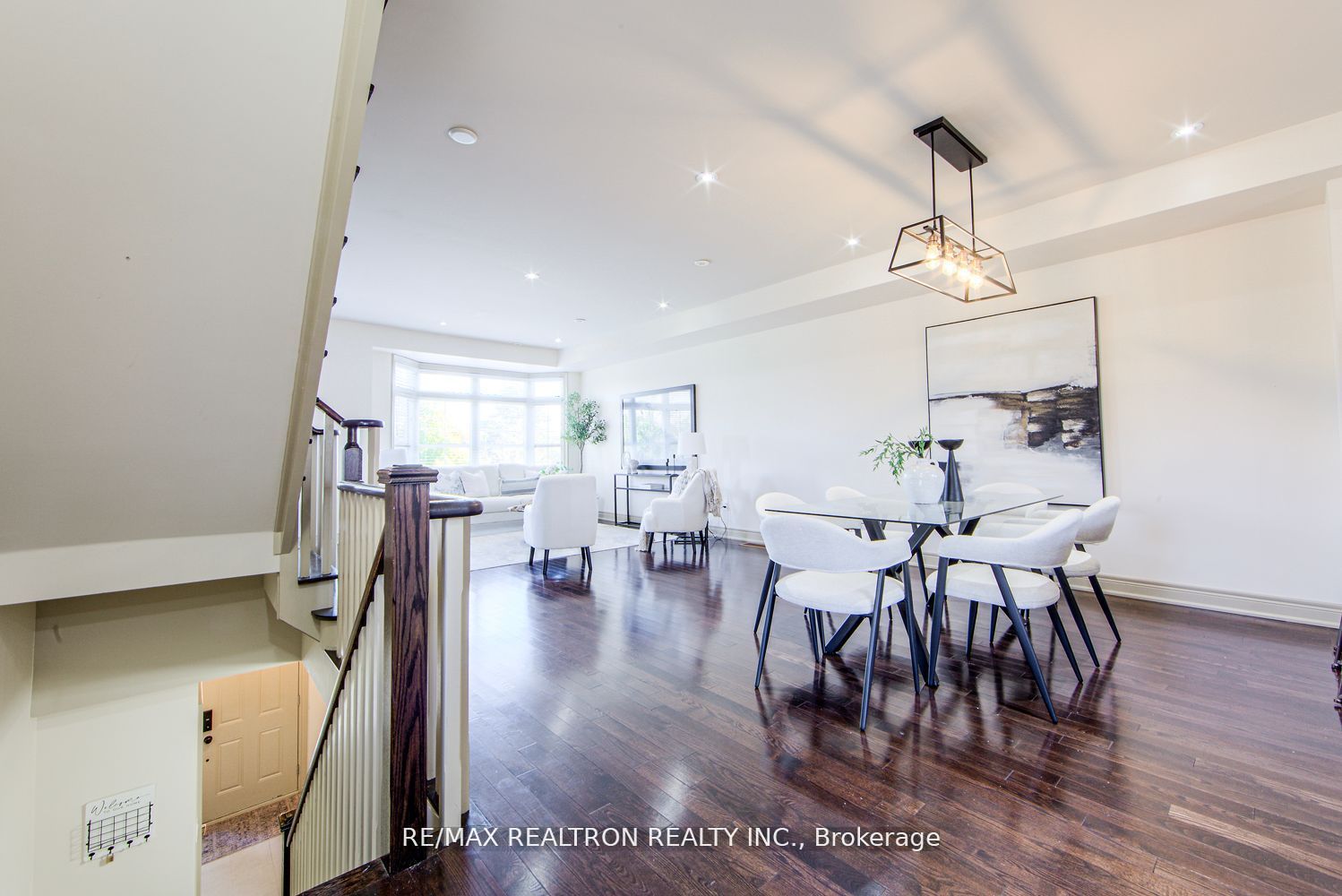 62 Monclova Road Property Photo 15