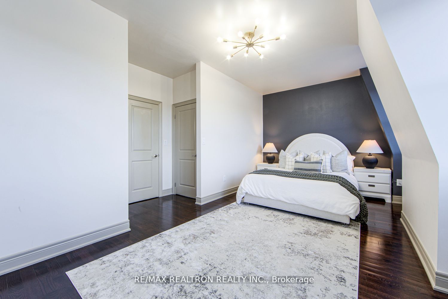 62 Monclova Road Property Photo 18