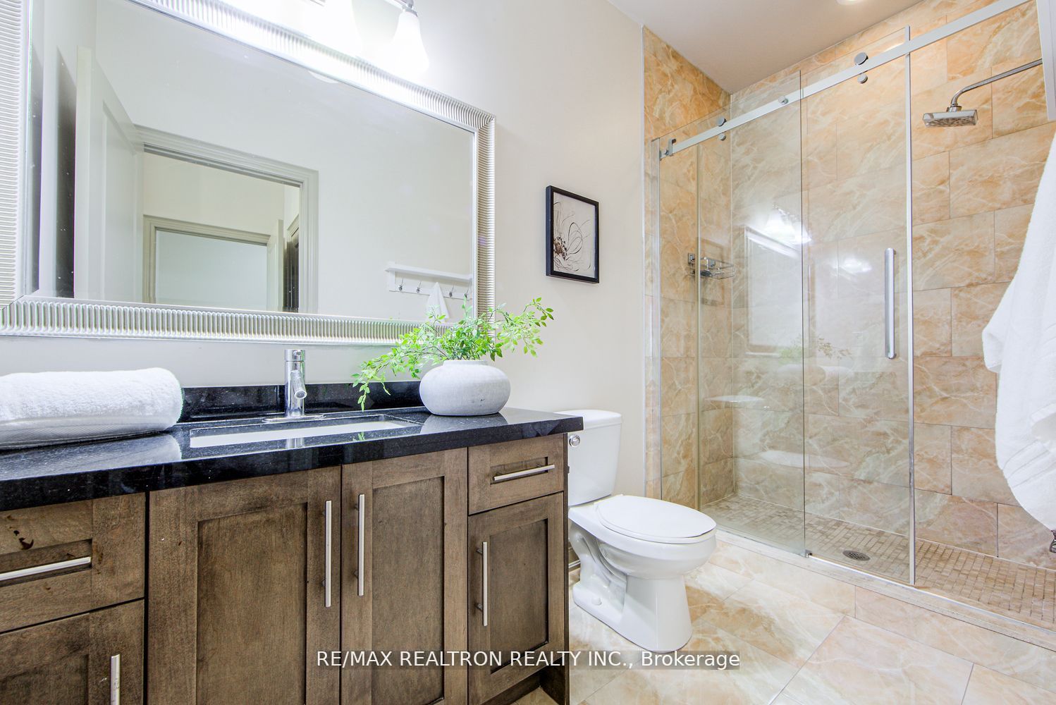62 Monclova Road Property Photo 22