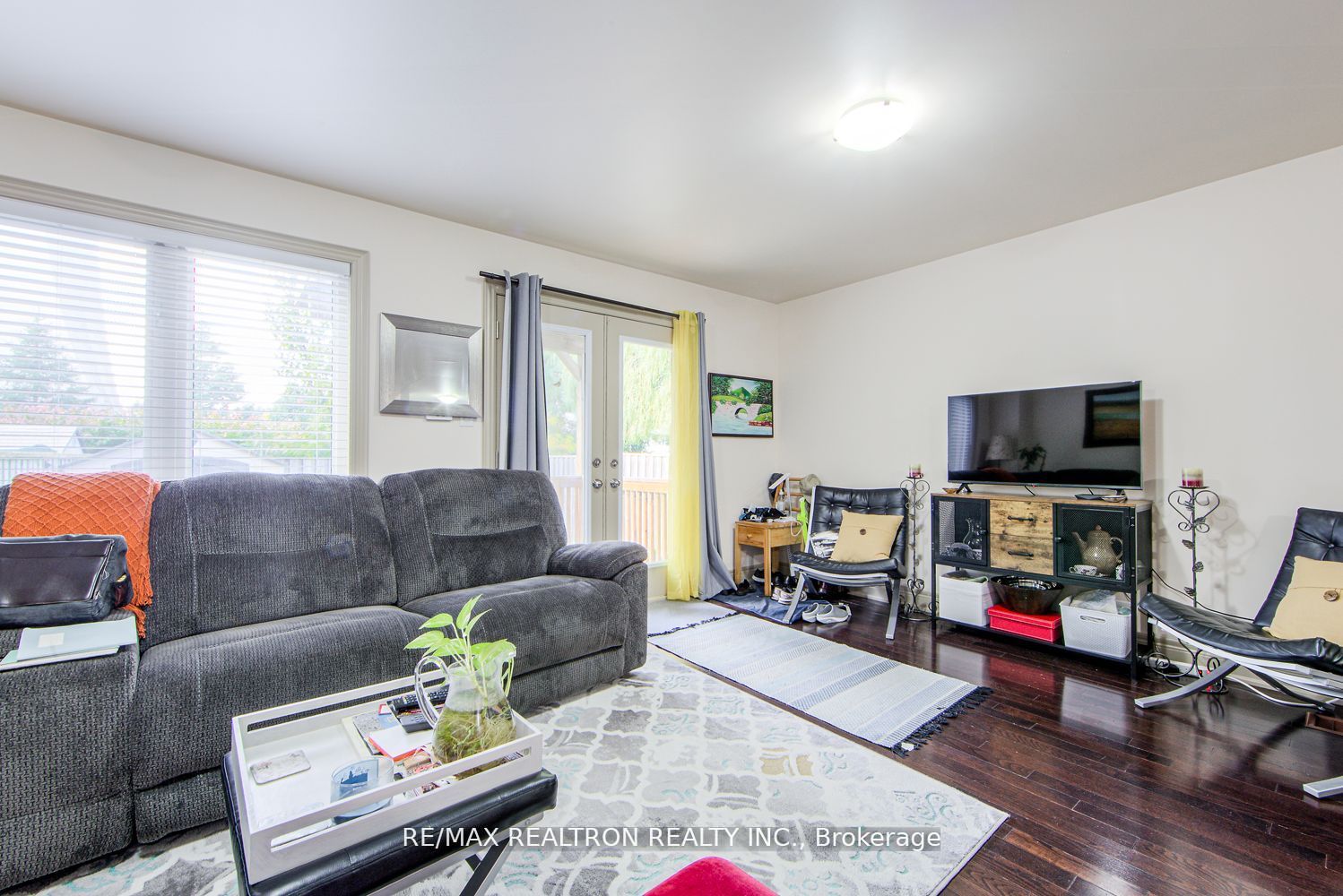 62 Monclova Road Property Photo 30