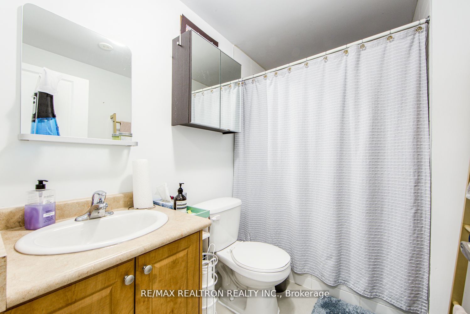62 Monclova Road Property Photo 37