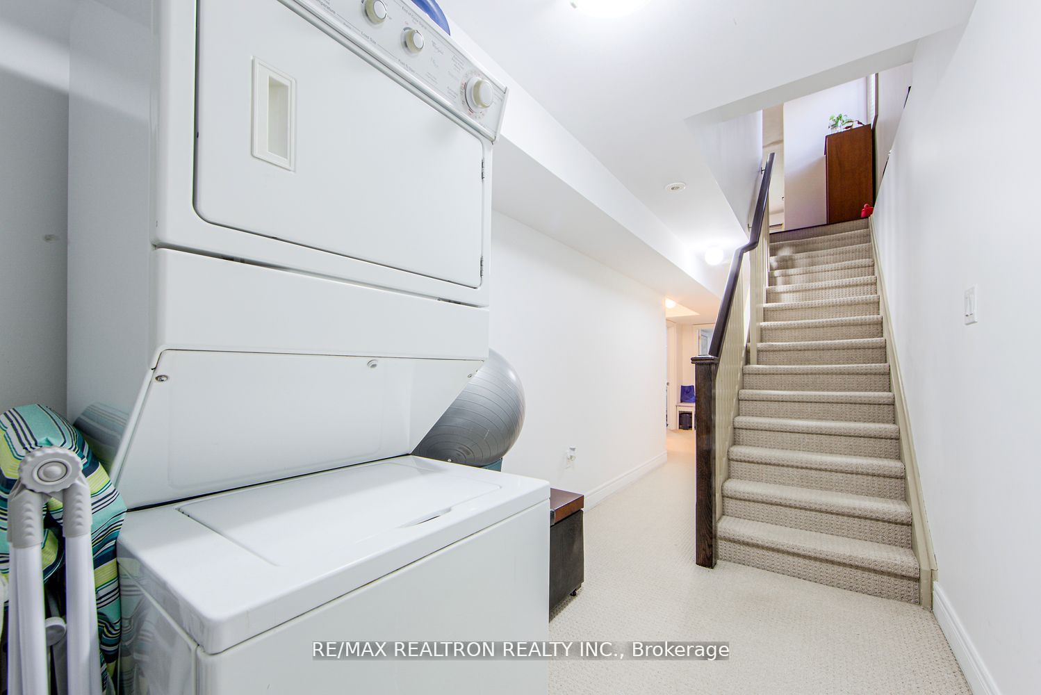 62 Monclova Road Property Photo 38