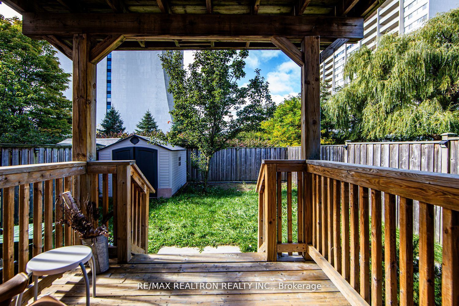 62 Monclova Road Property Photo 39