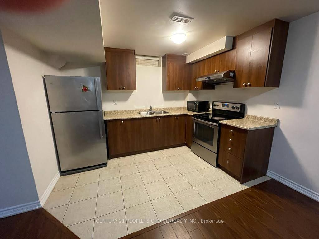 6 Bandera ( Bsmt) Drive Property Photo 1