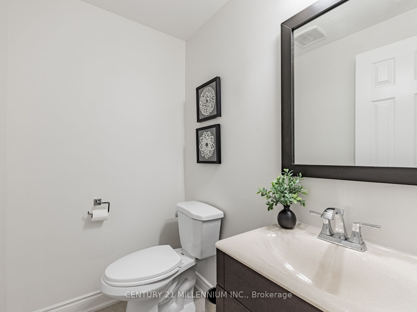 13 Rocky Mountain Crescent Property Photo 19