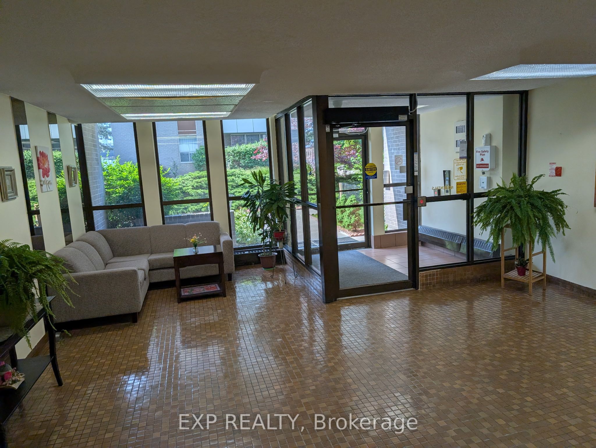 3625 Lakeshore Boulevard W 506 Property Photo 30