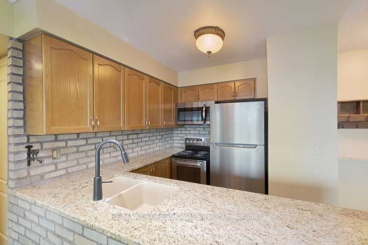 2121 Lake Shore Boulevard W 1203 Property Photo 11