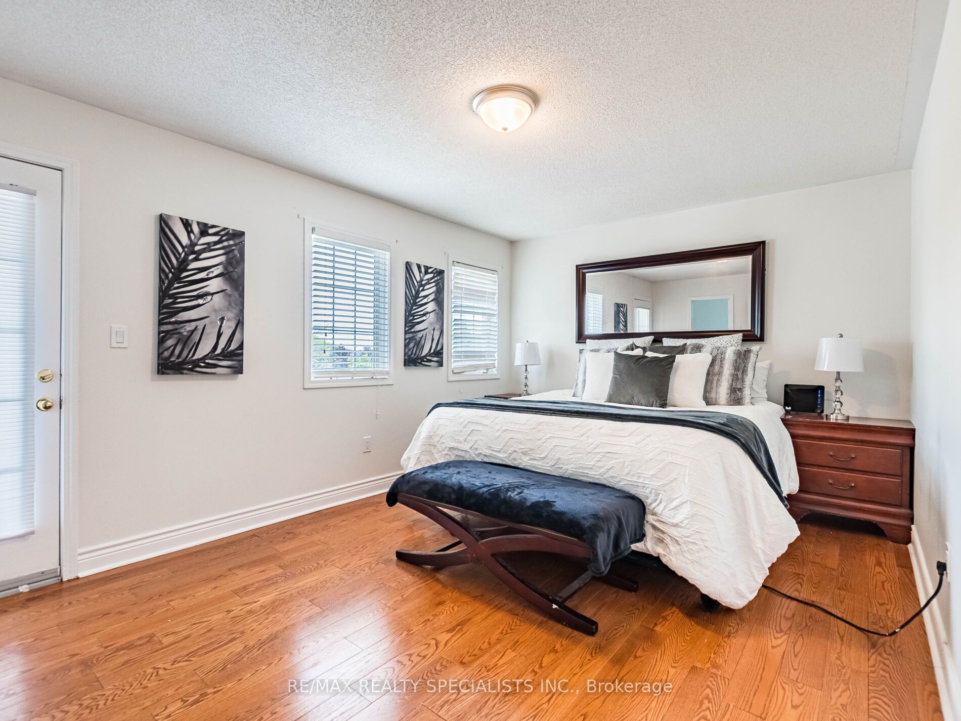1776 Samuelson Circle Property Photo 32