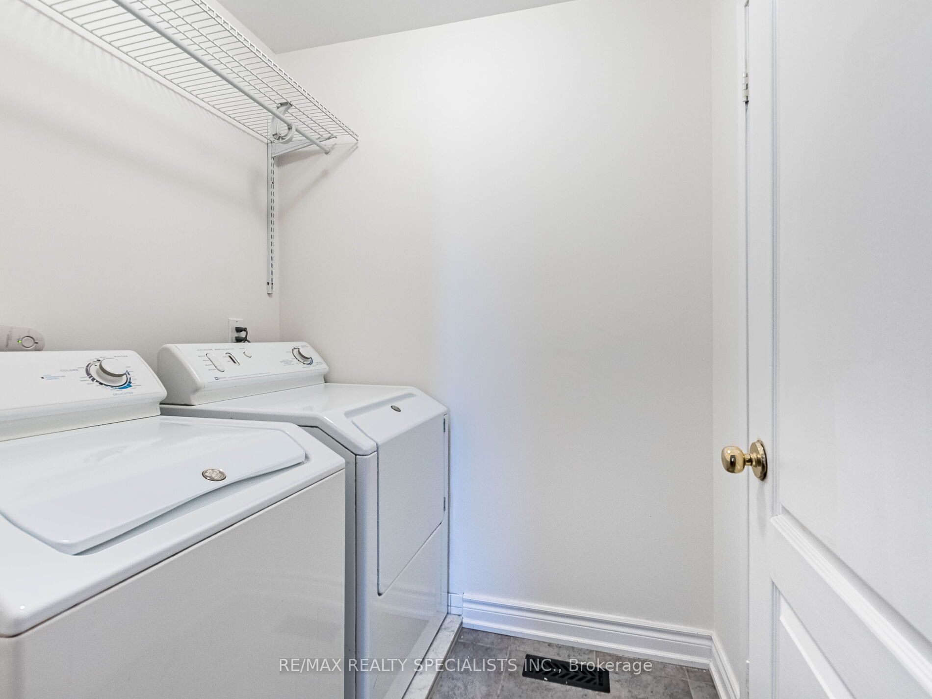 1776 Samuelson Circle Property Photo 46