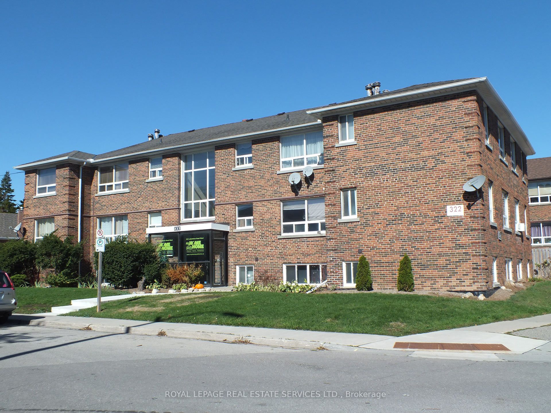 322 Lake Shore Rd W Property Photo 1