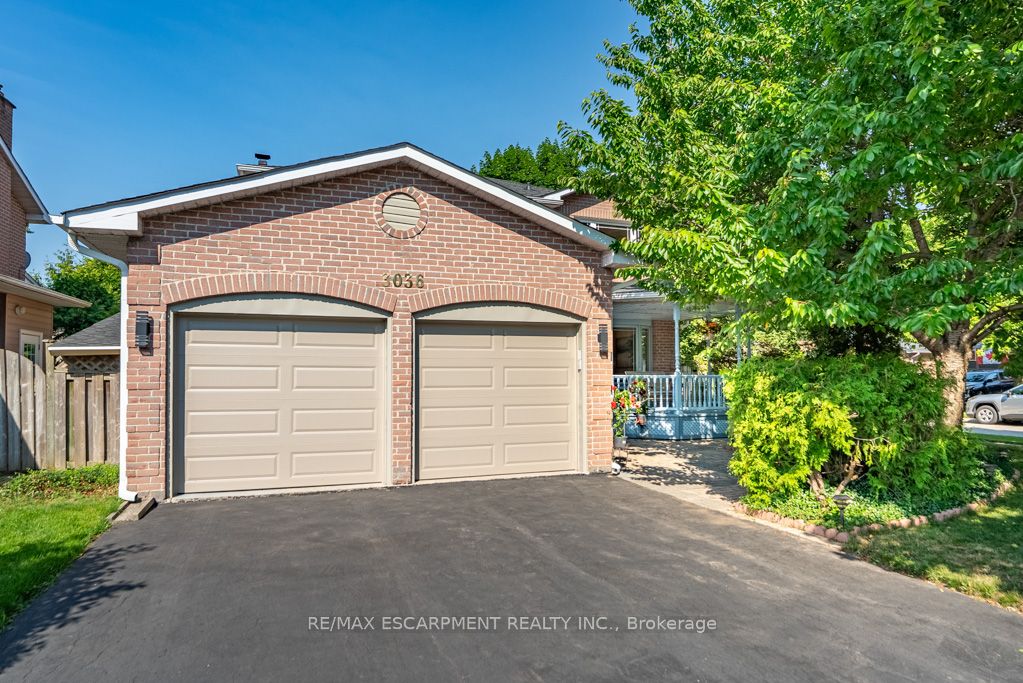 3036 Swansea Drive Property Photo 1