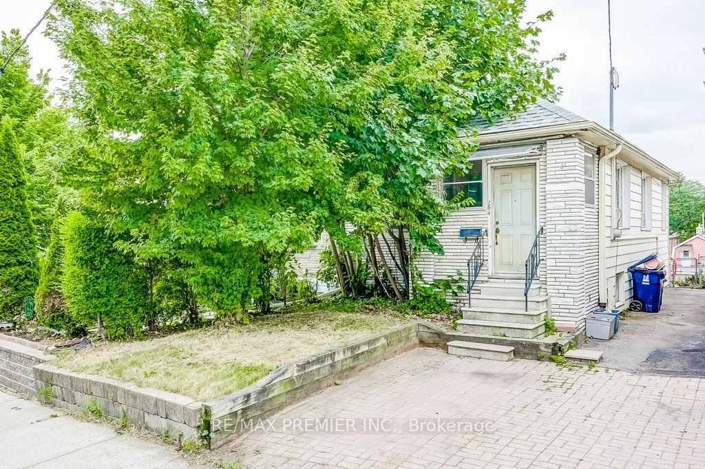 16 Porter Ave Avenue Property Photo 1
