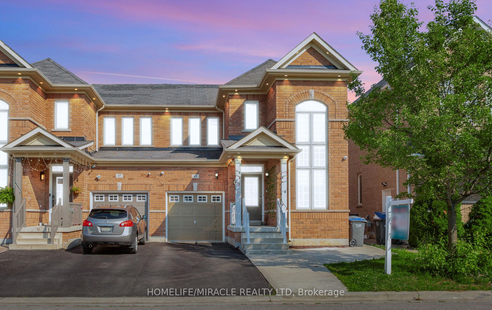 45 Boundbrook Dr Property Photo 1