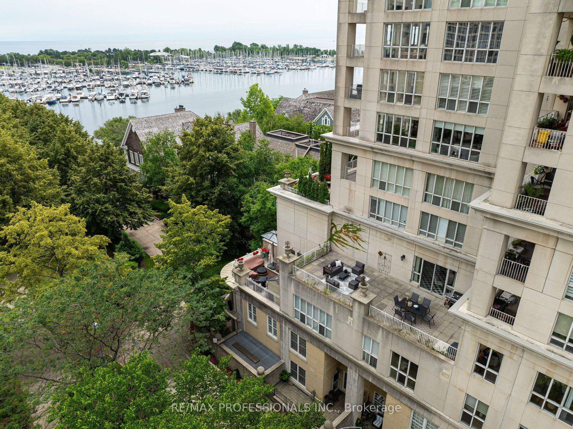 2287 Lake Shore Boulevard W 205 Property Photo 40