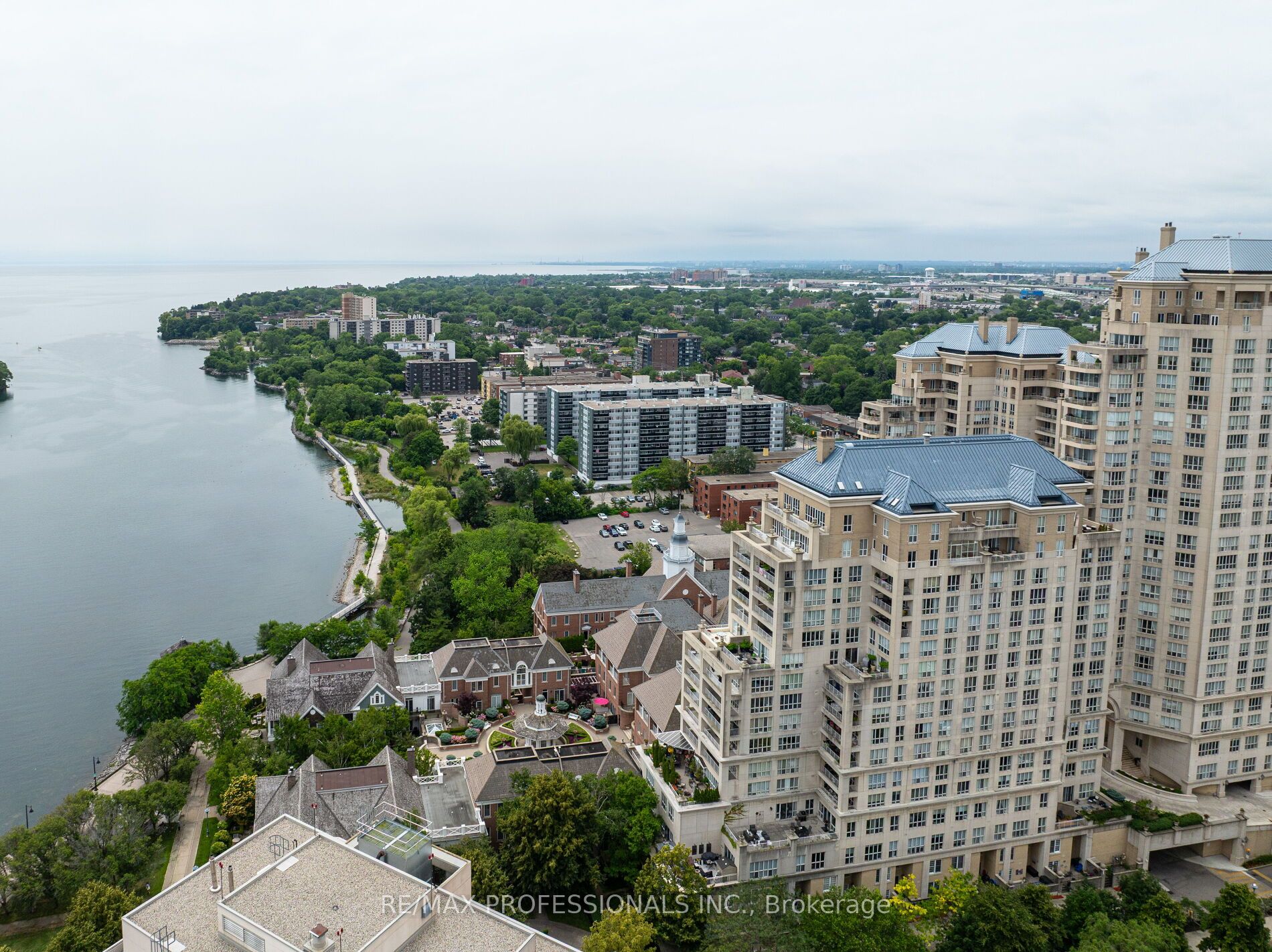 2287 Lake Shore Boulevard W 205 Property Photo 42