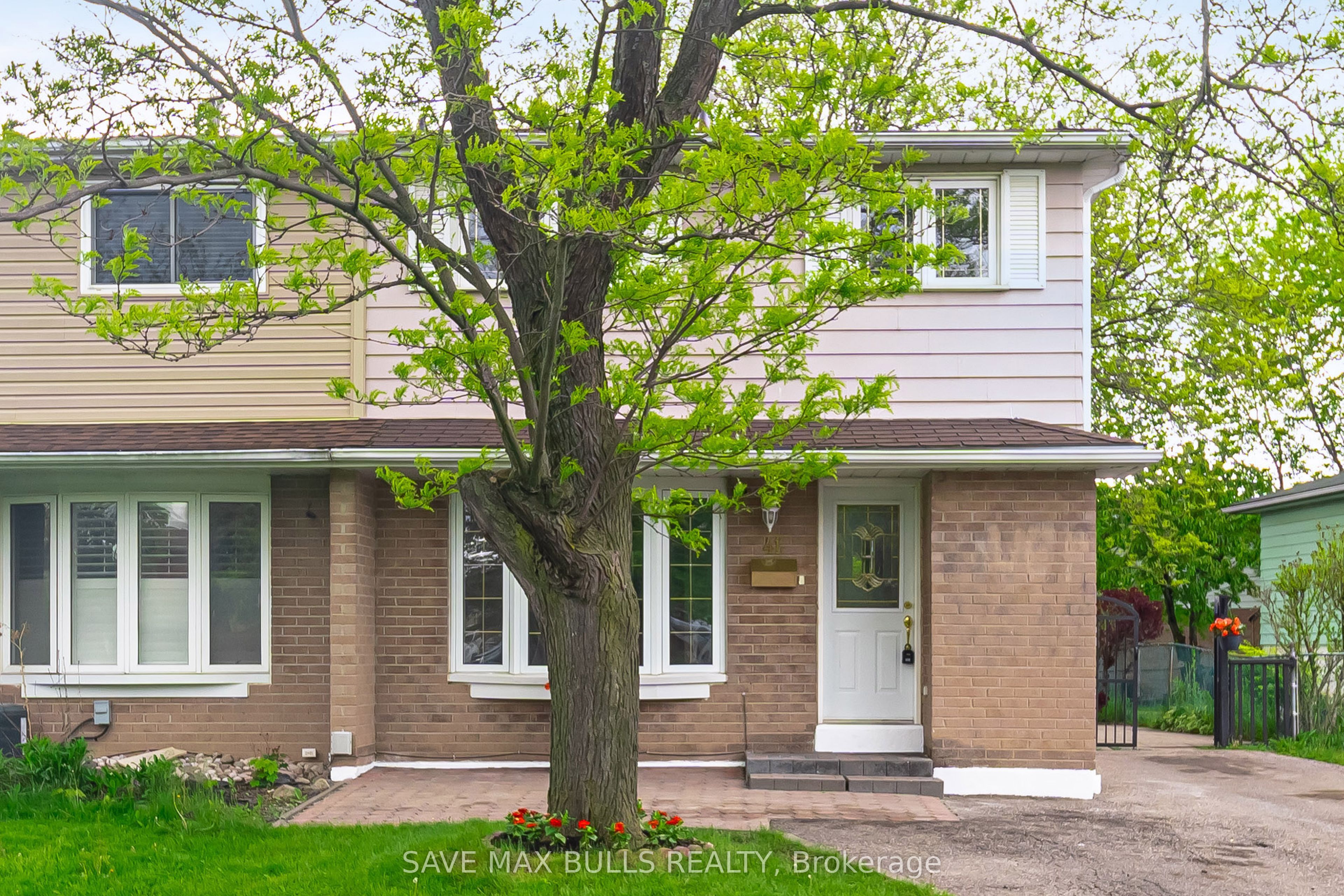41 Glenmore Crescent Property Photo 1