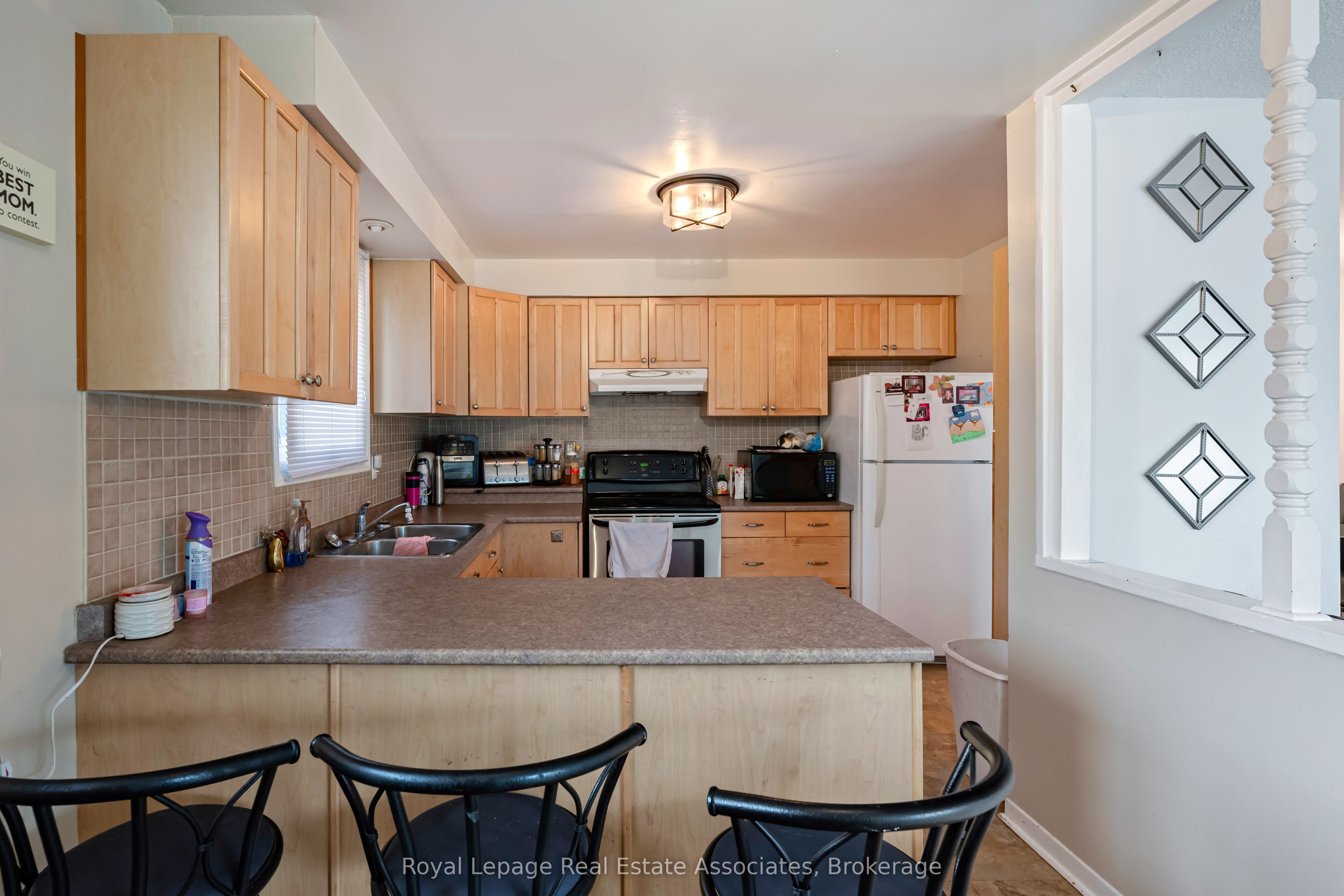 162 Burbank Crescent Property Photo 11