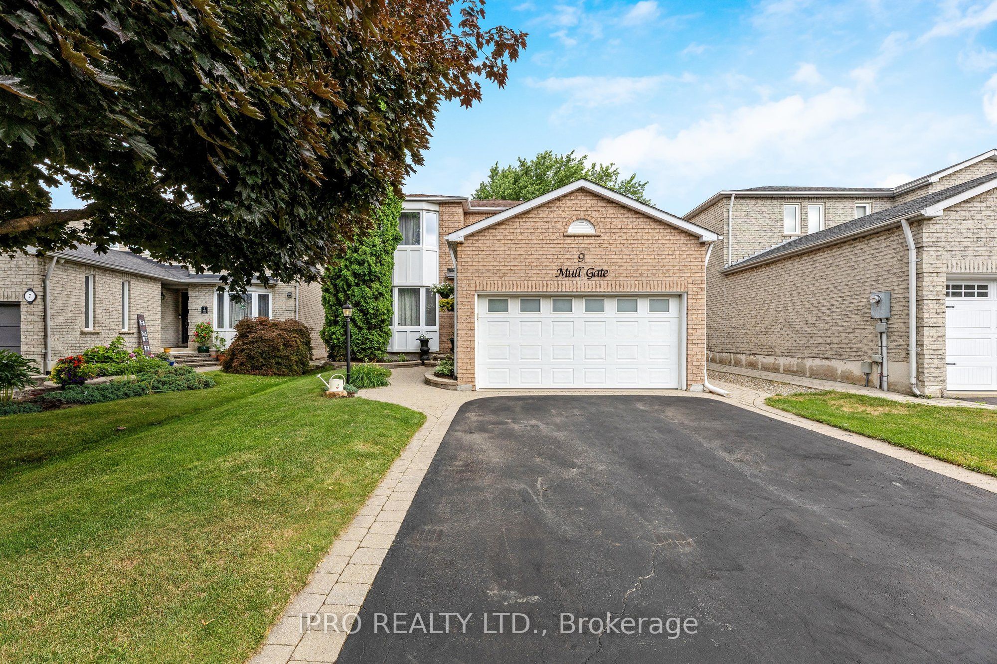 9 Mull Gate Property Photo 1