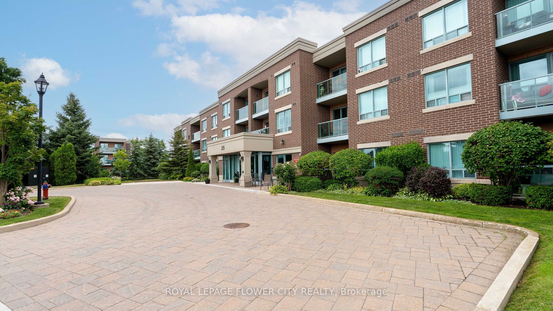 25 Via Rosedale Property Photo 1
