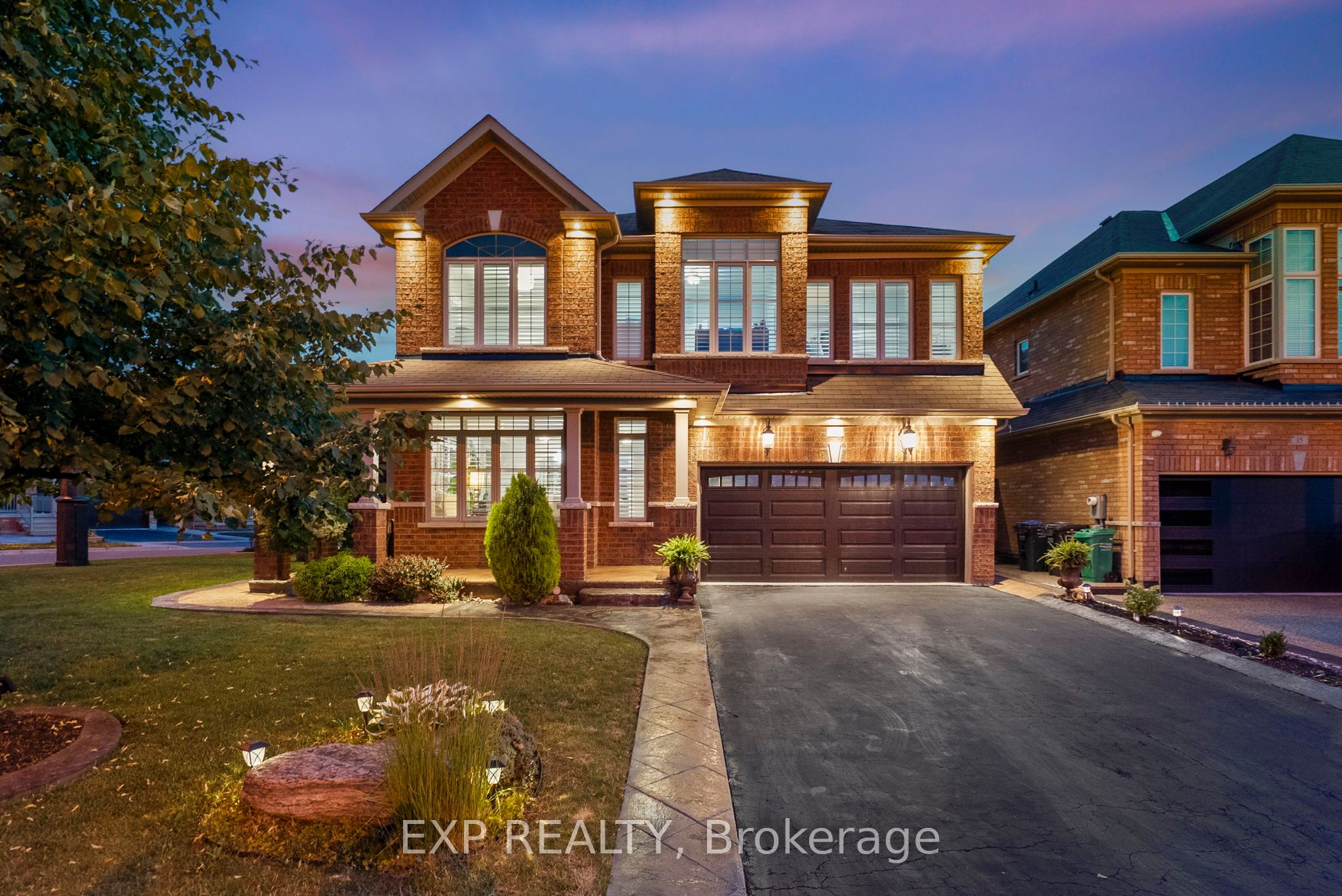 17 Platform Crescent Property Photo 1
